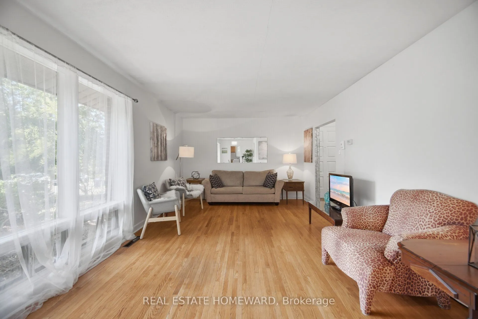 3 Shadwell Place