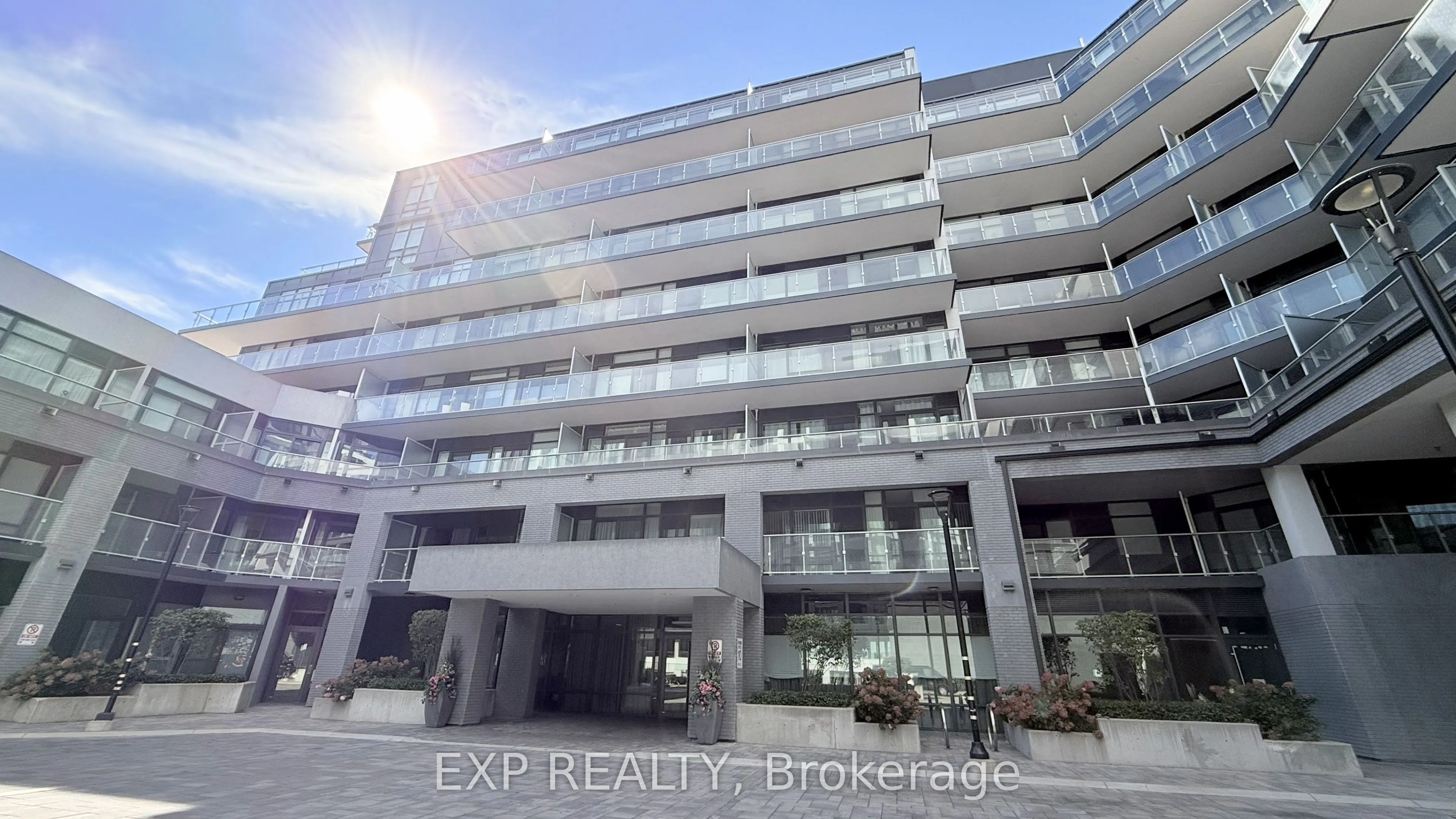 621 Sheppard Avenue E #512