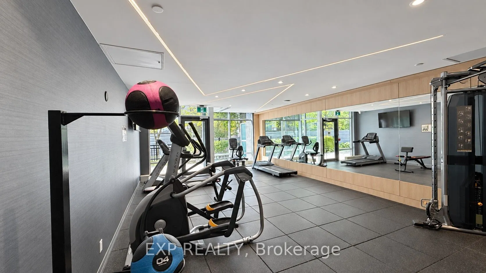 621 Sheppard Avenue E #512