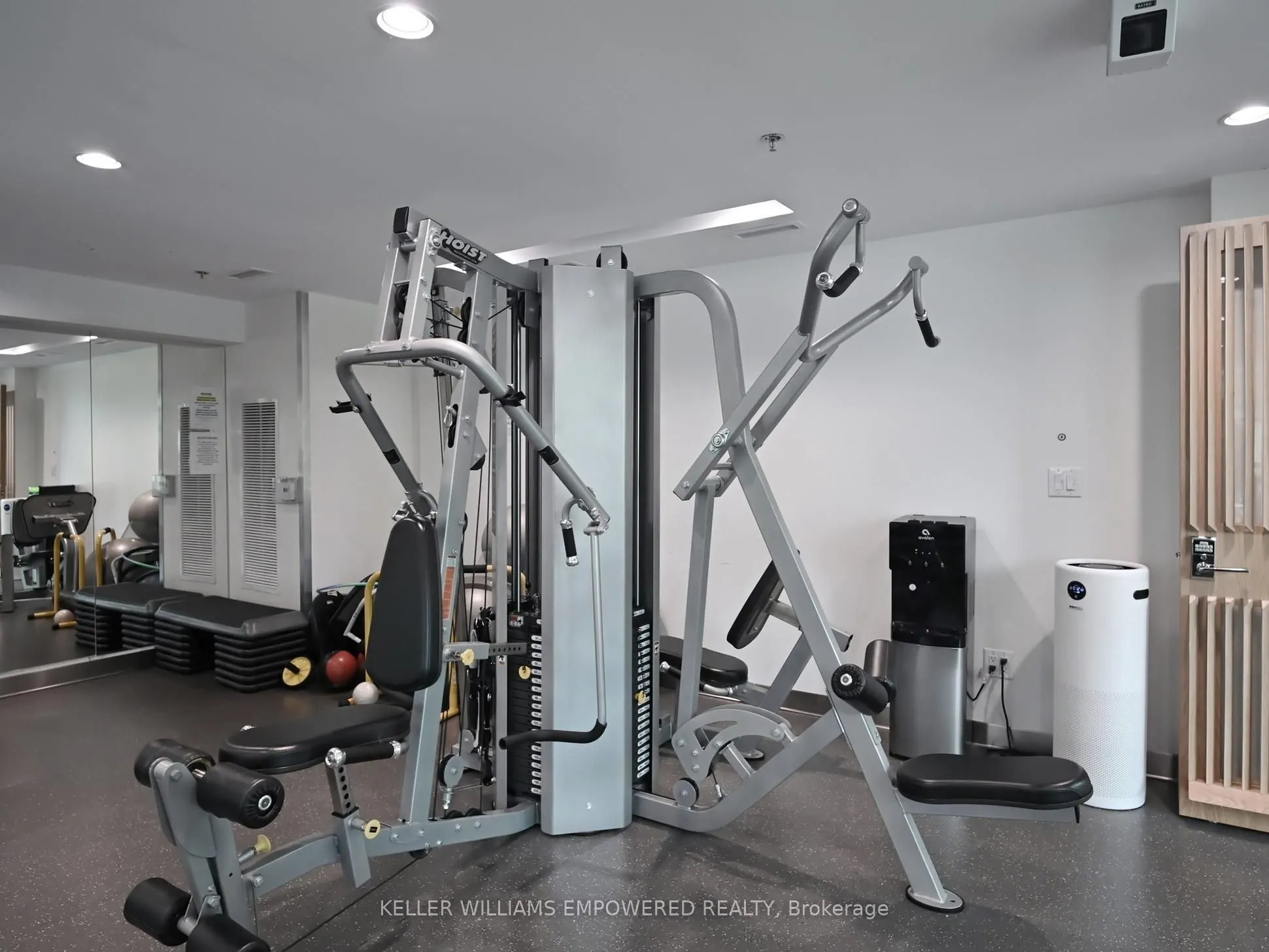 81 Navy Wharf Court #2815