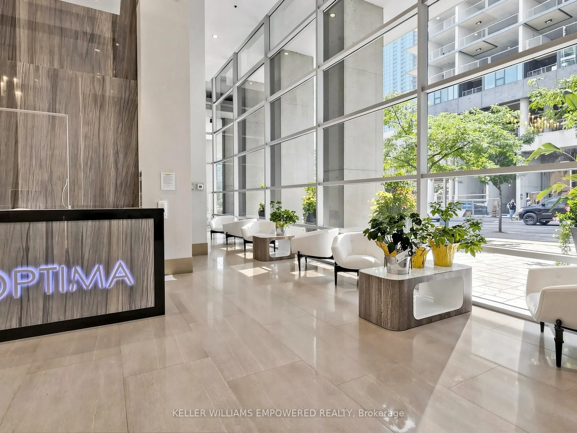 81 Navy Wharf Court #2815