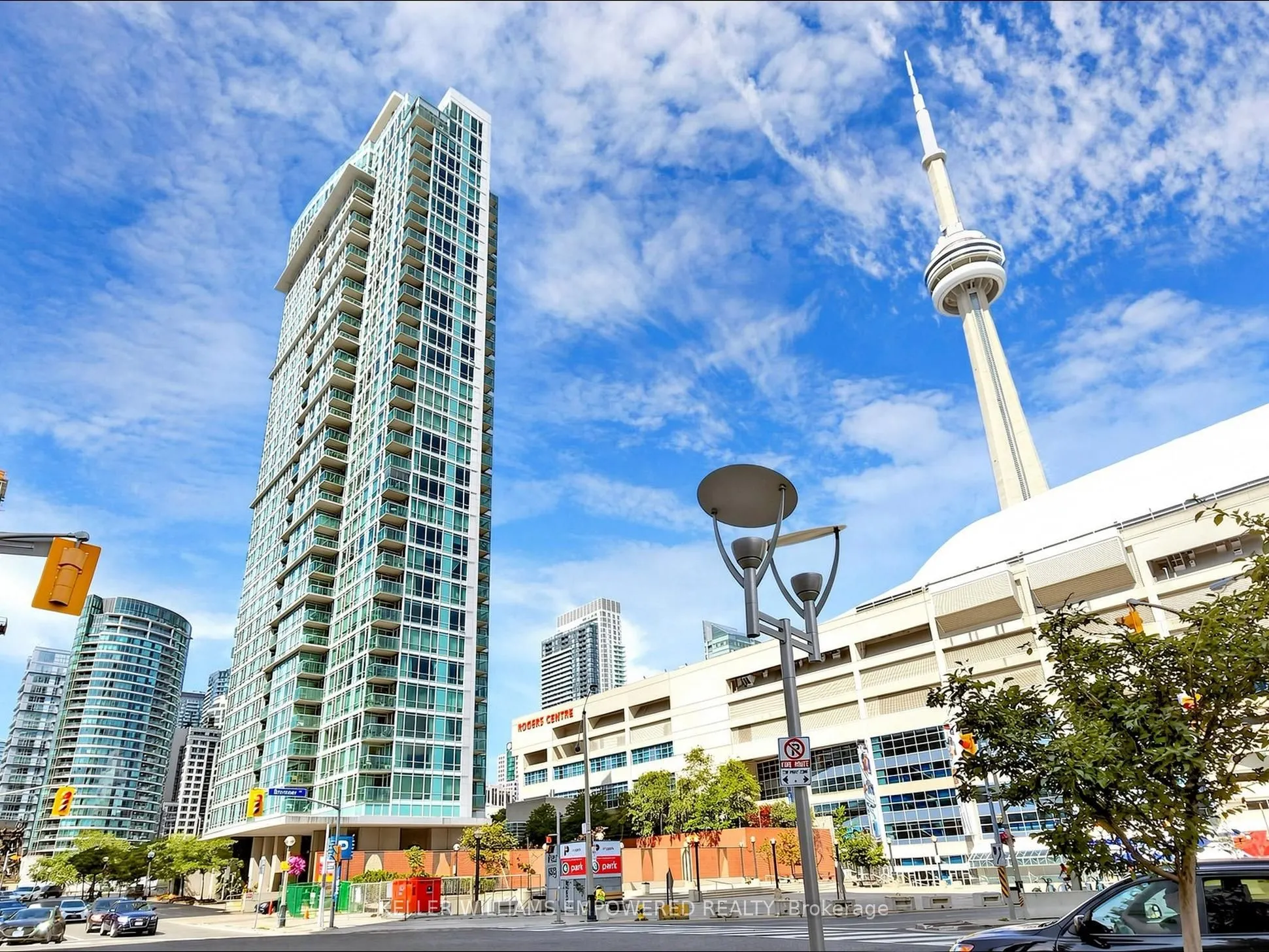 81 Navy Wharf Court #2815