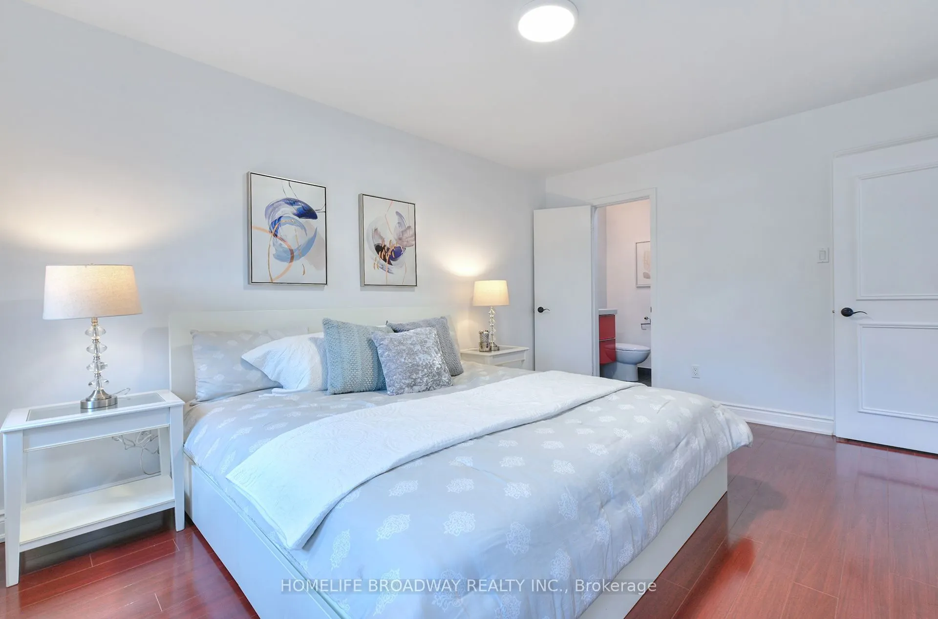 30 Gossamer Avenue