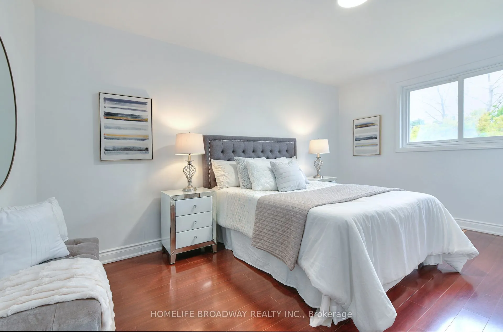 30 Gossamer Avenue