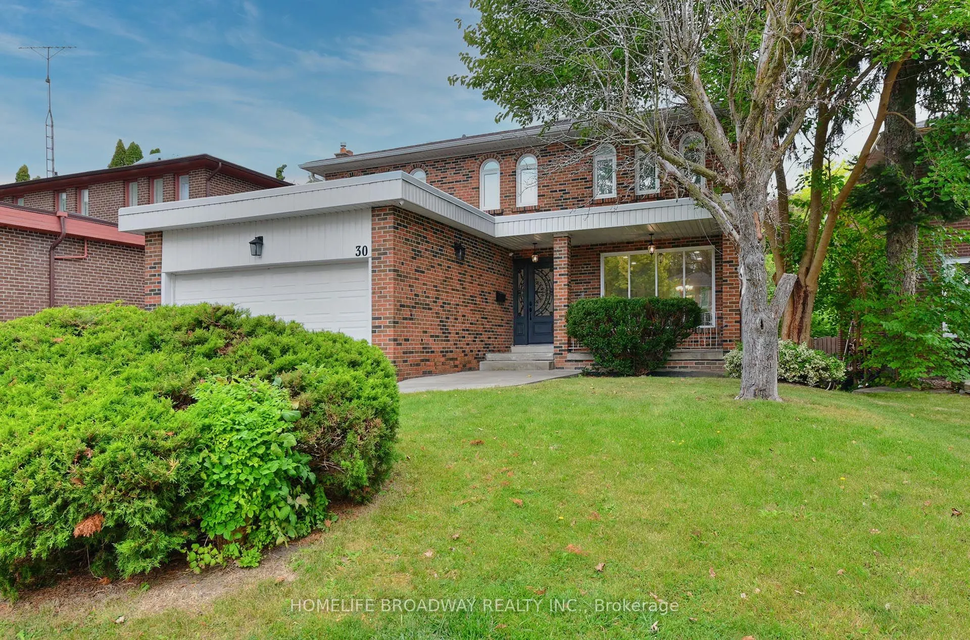 30 Gossamer Avenue