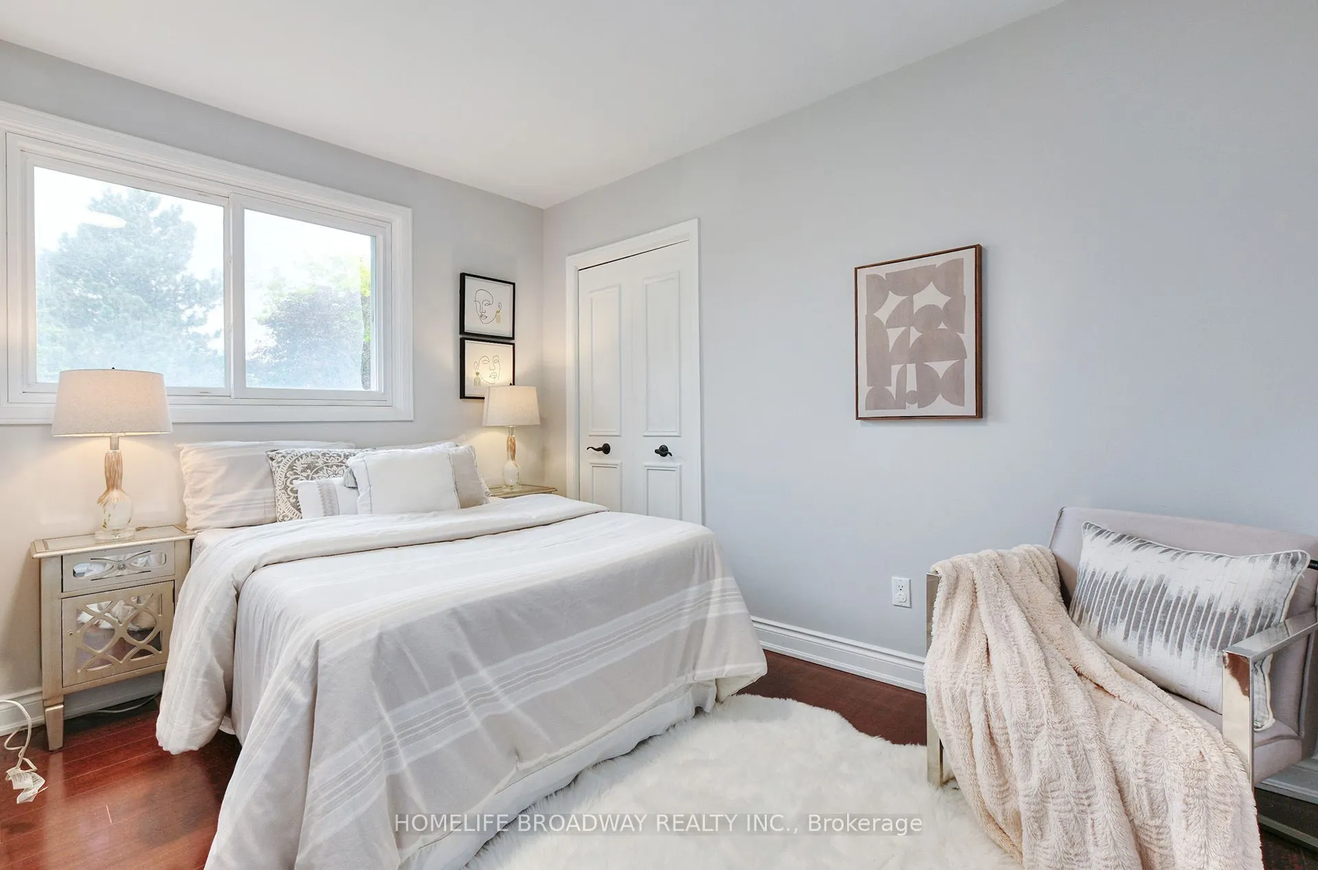 30 Gossamer Avenue