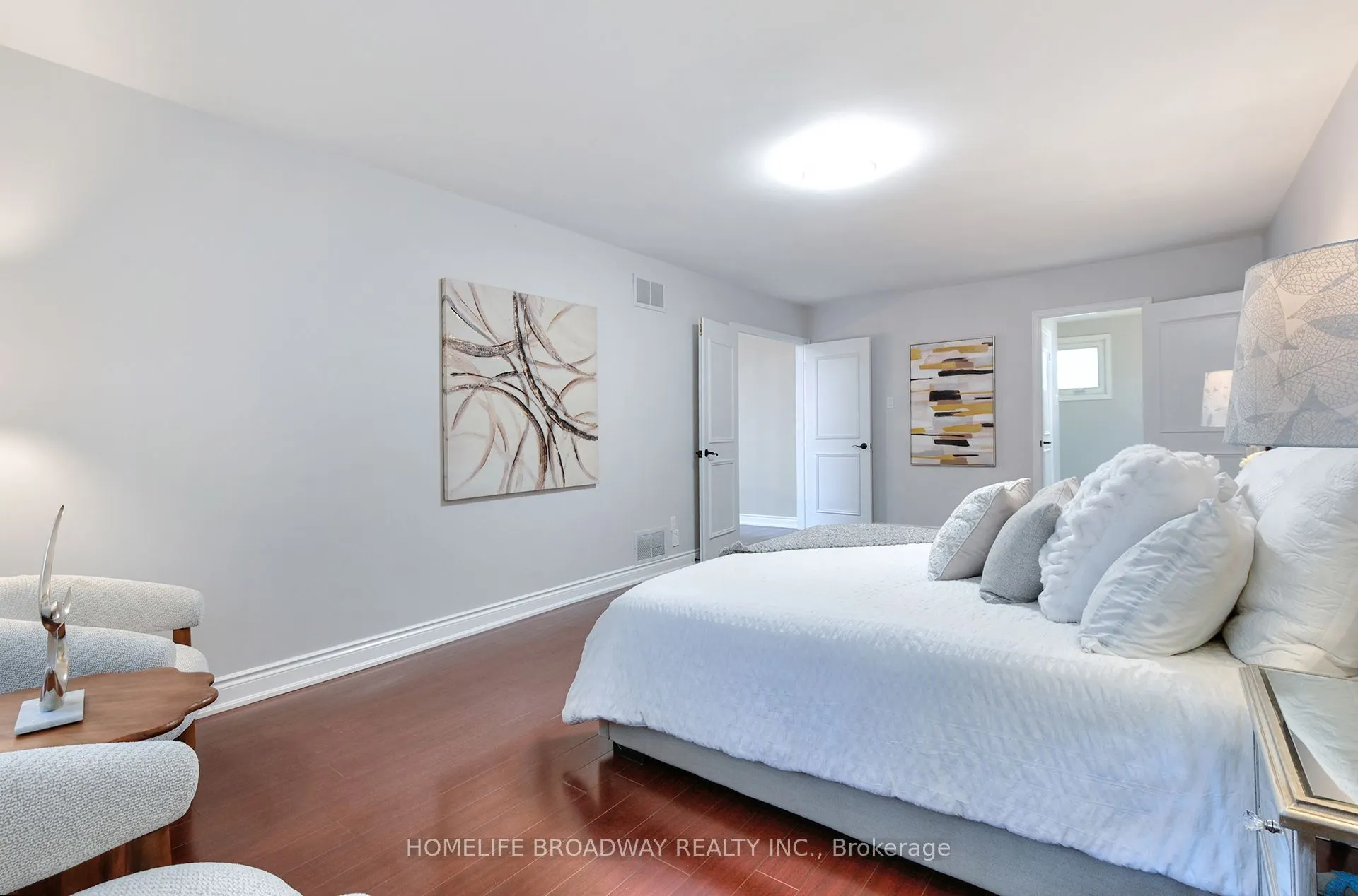 30 Gossamer Avenue