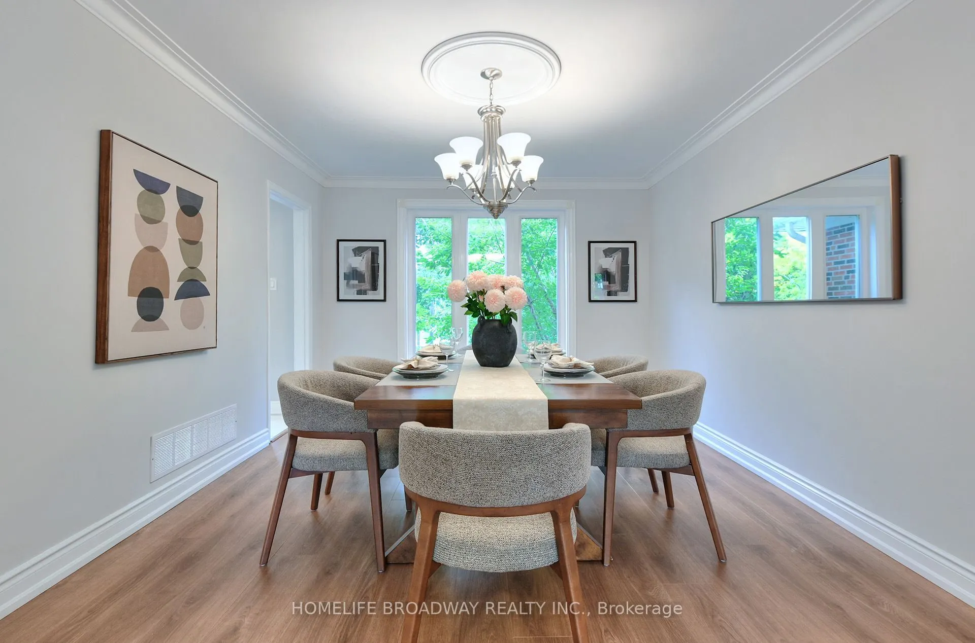 30 Gossamer Avenue