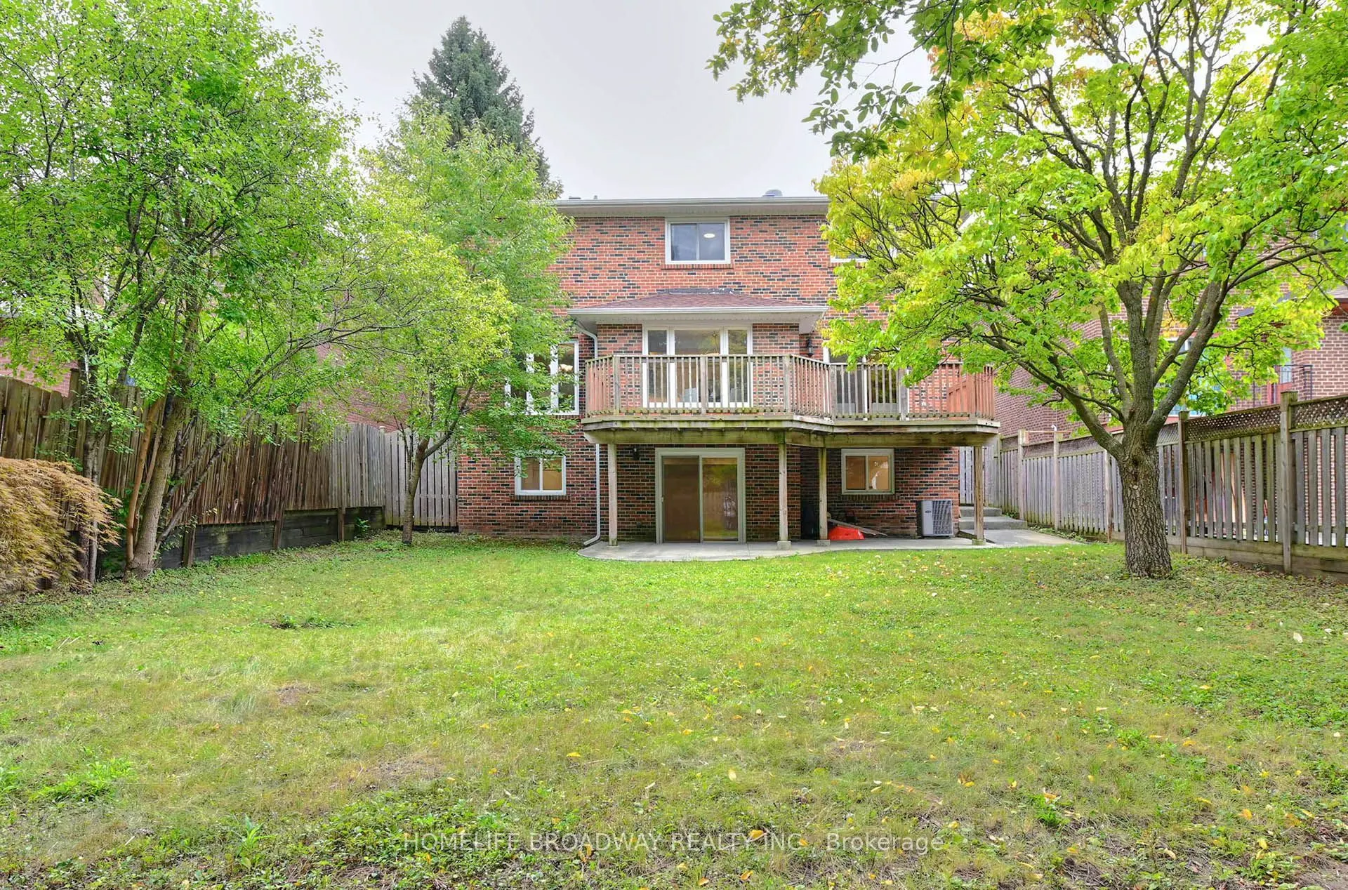 30 Gossamer Avenue