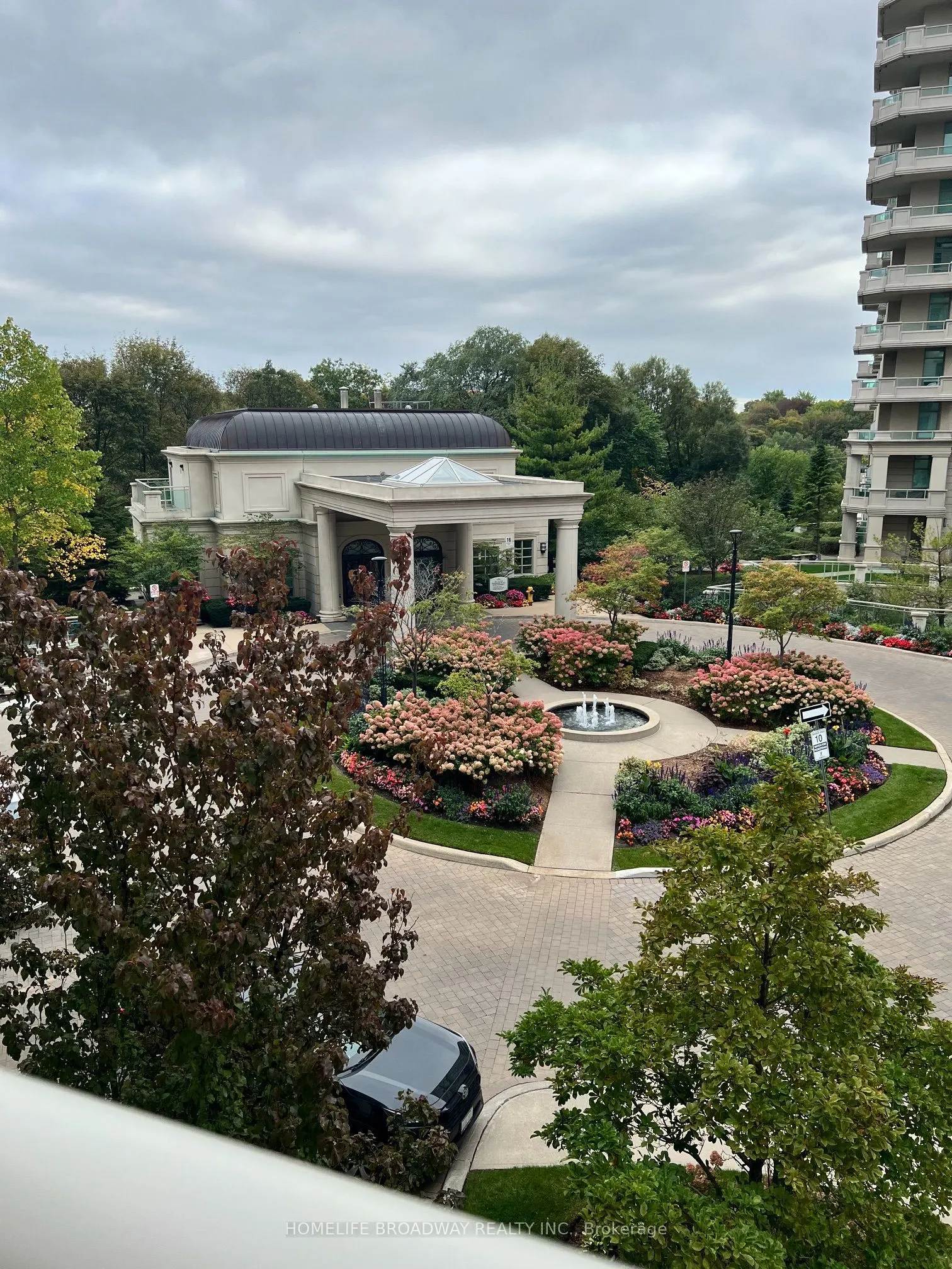 20 Bloorview Place #307