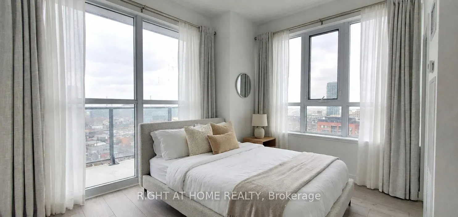 120 Parliament Street #1408
