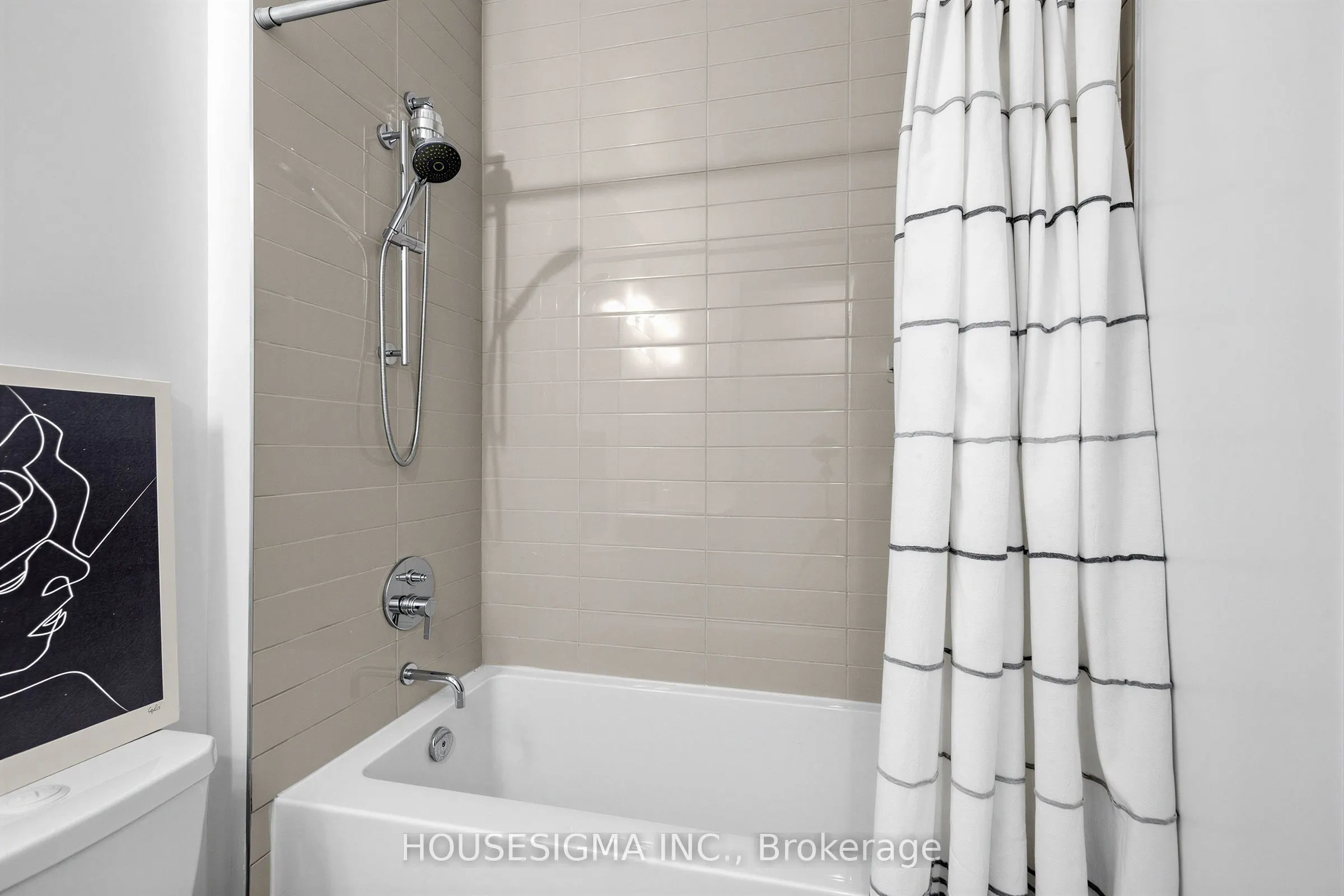 11 Lillian Street #310