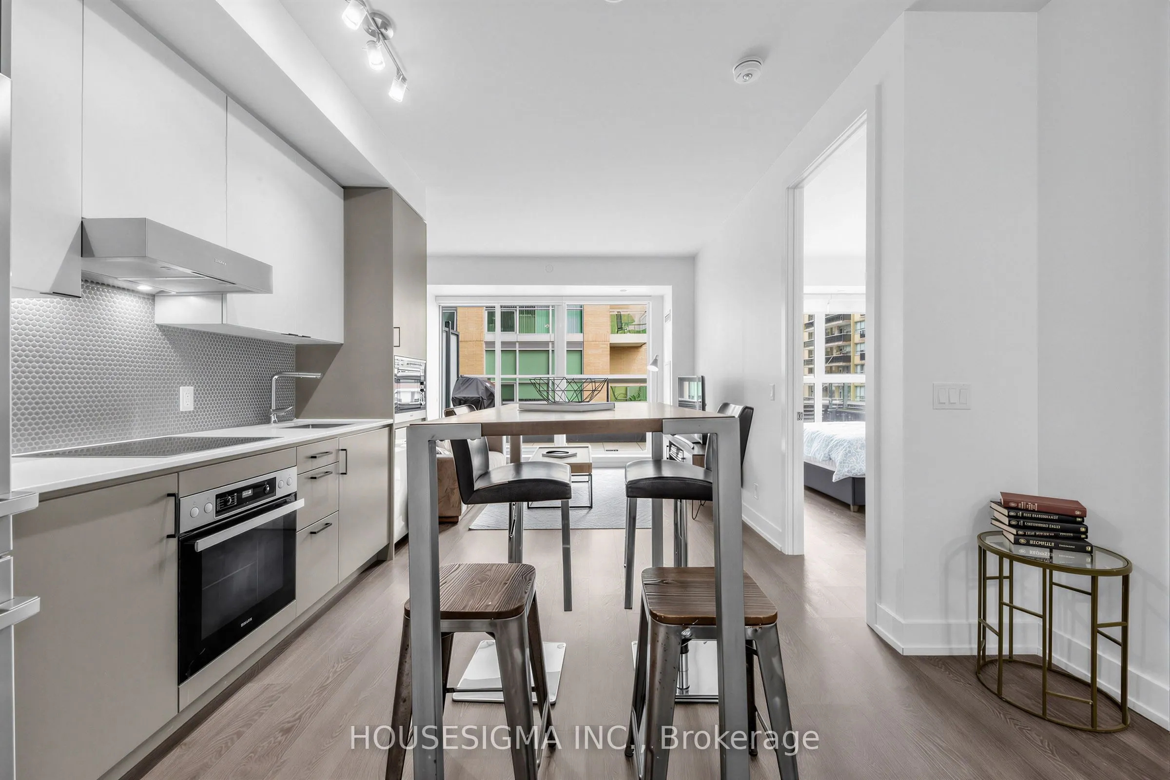 11 Lillian Street #310