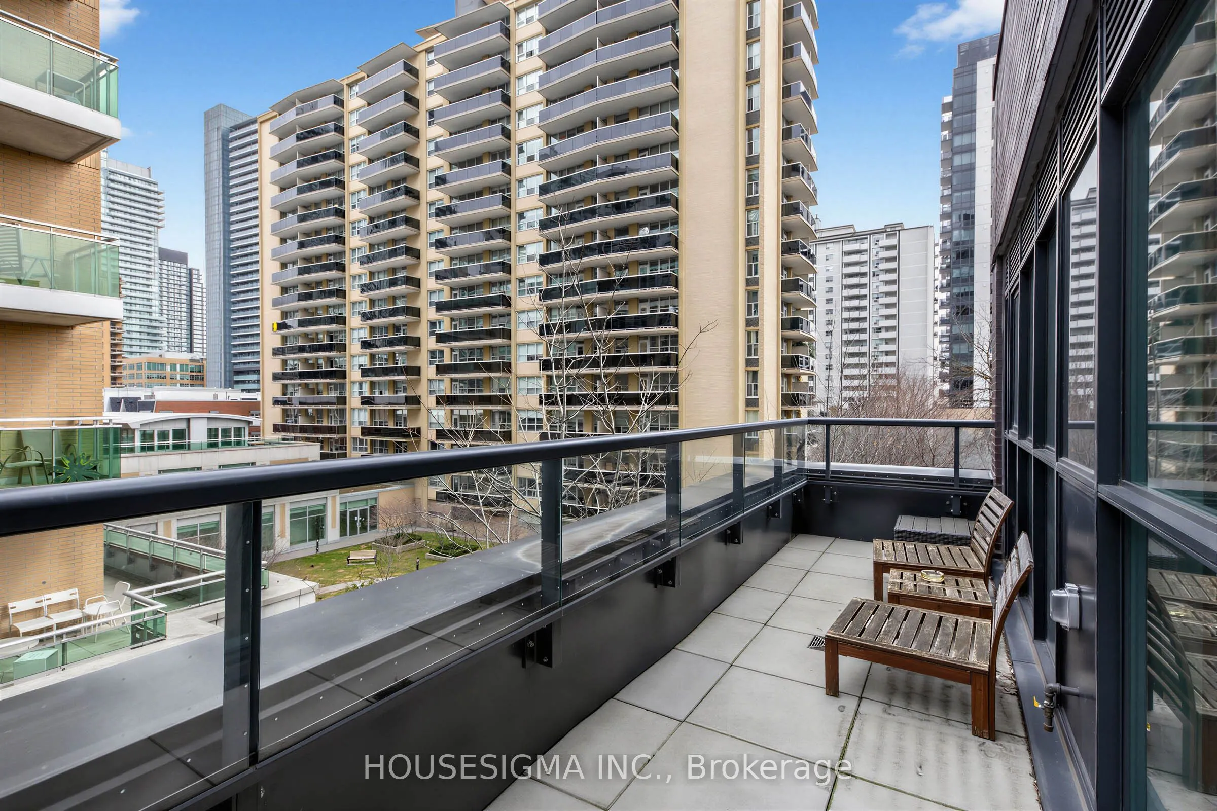 11 Lillian Street #310