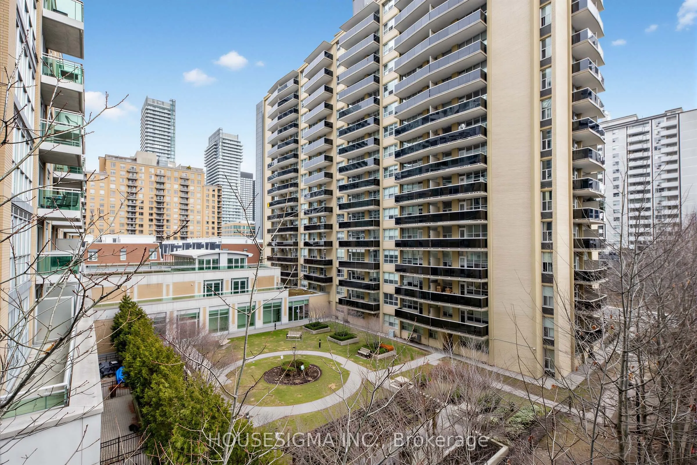 11 Lillian Street #310
