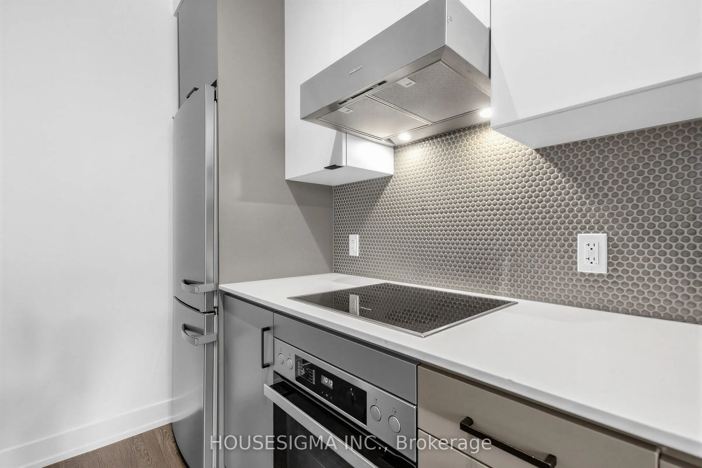 11 Lillian Street #310
