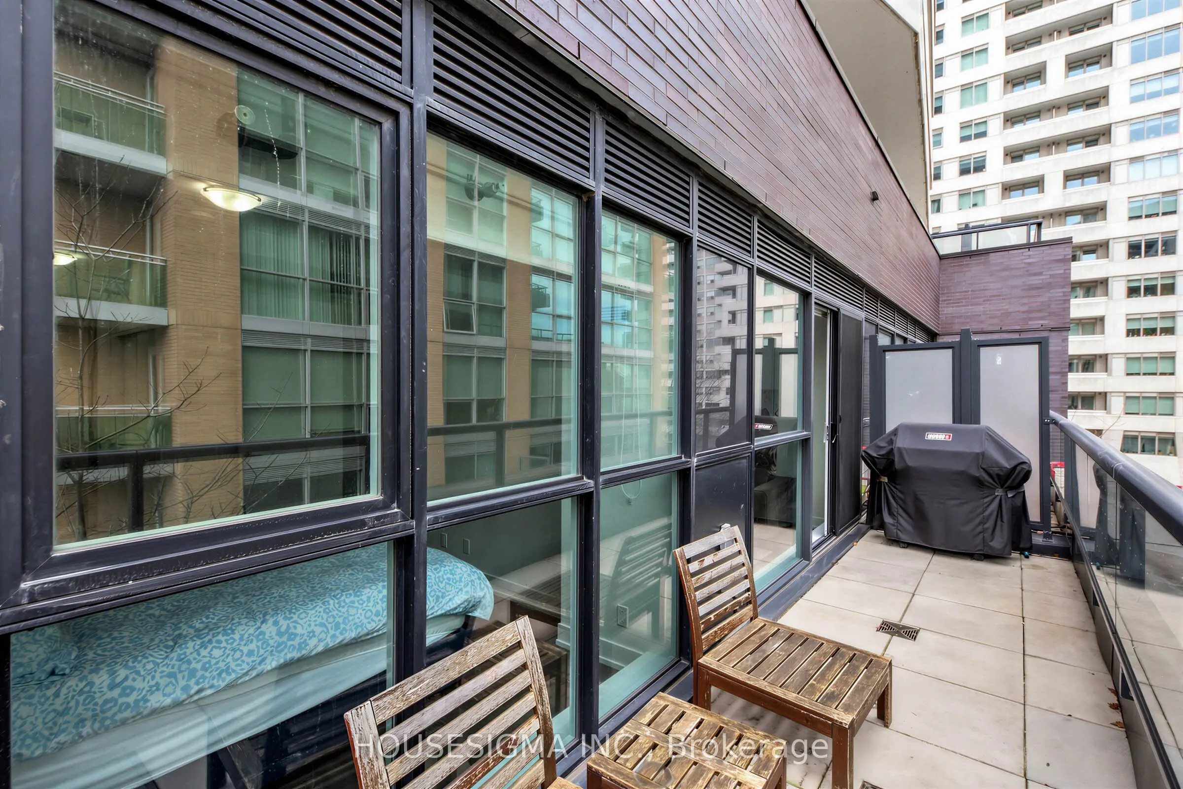 11 Lillian Street #310