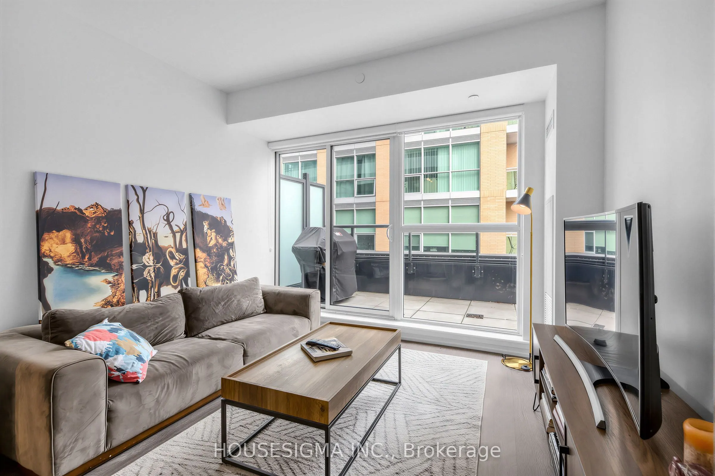 11 Lillian Street #310