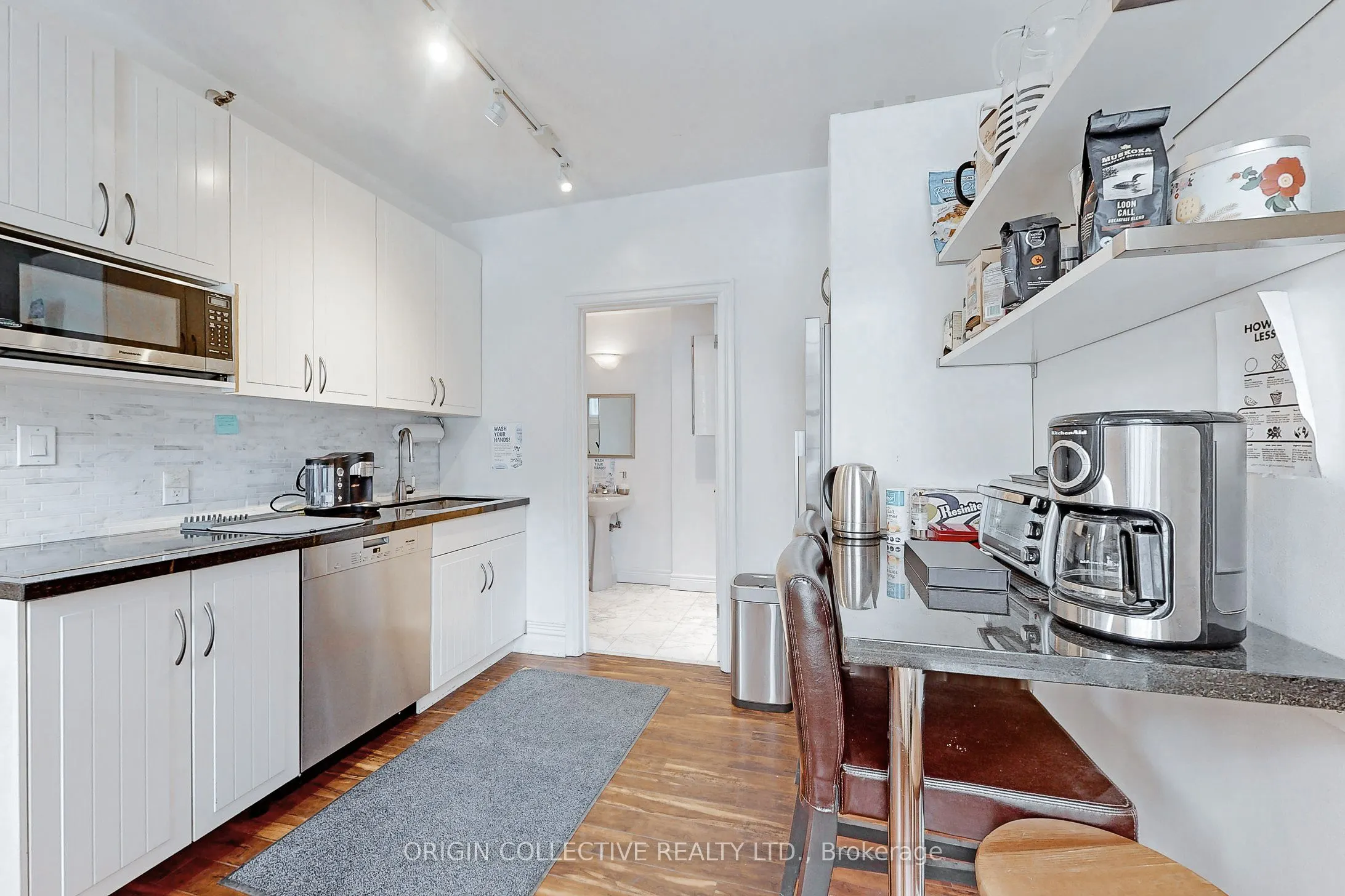 17 Isabella Street #1