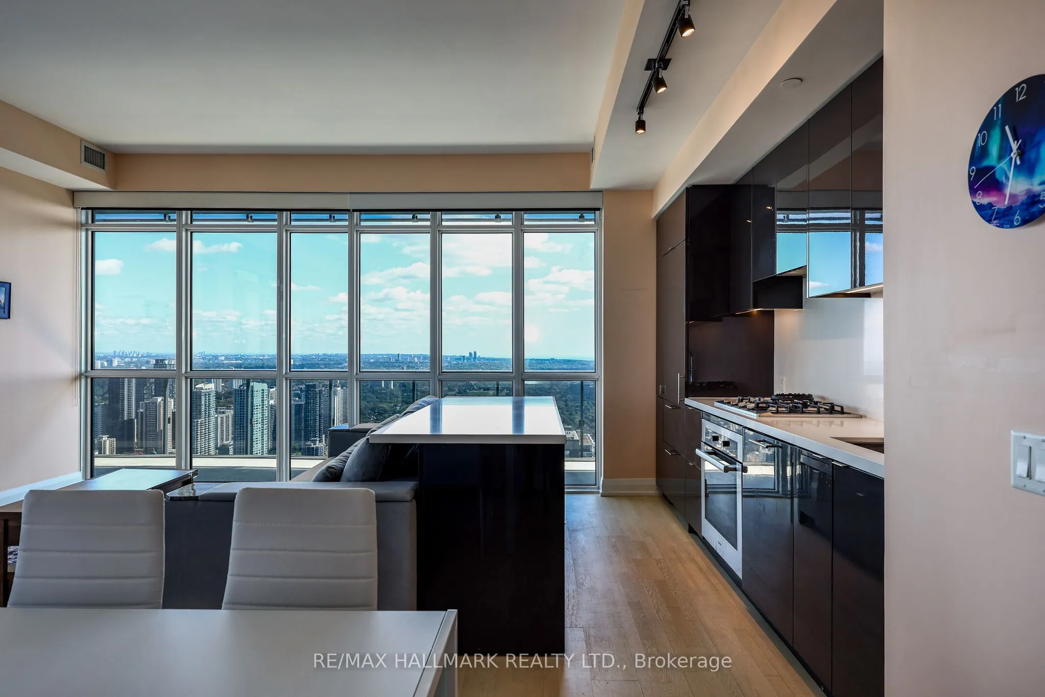 7 Grenville Street #6005