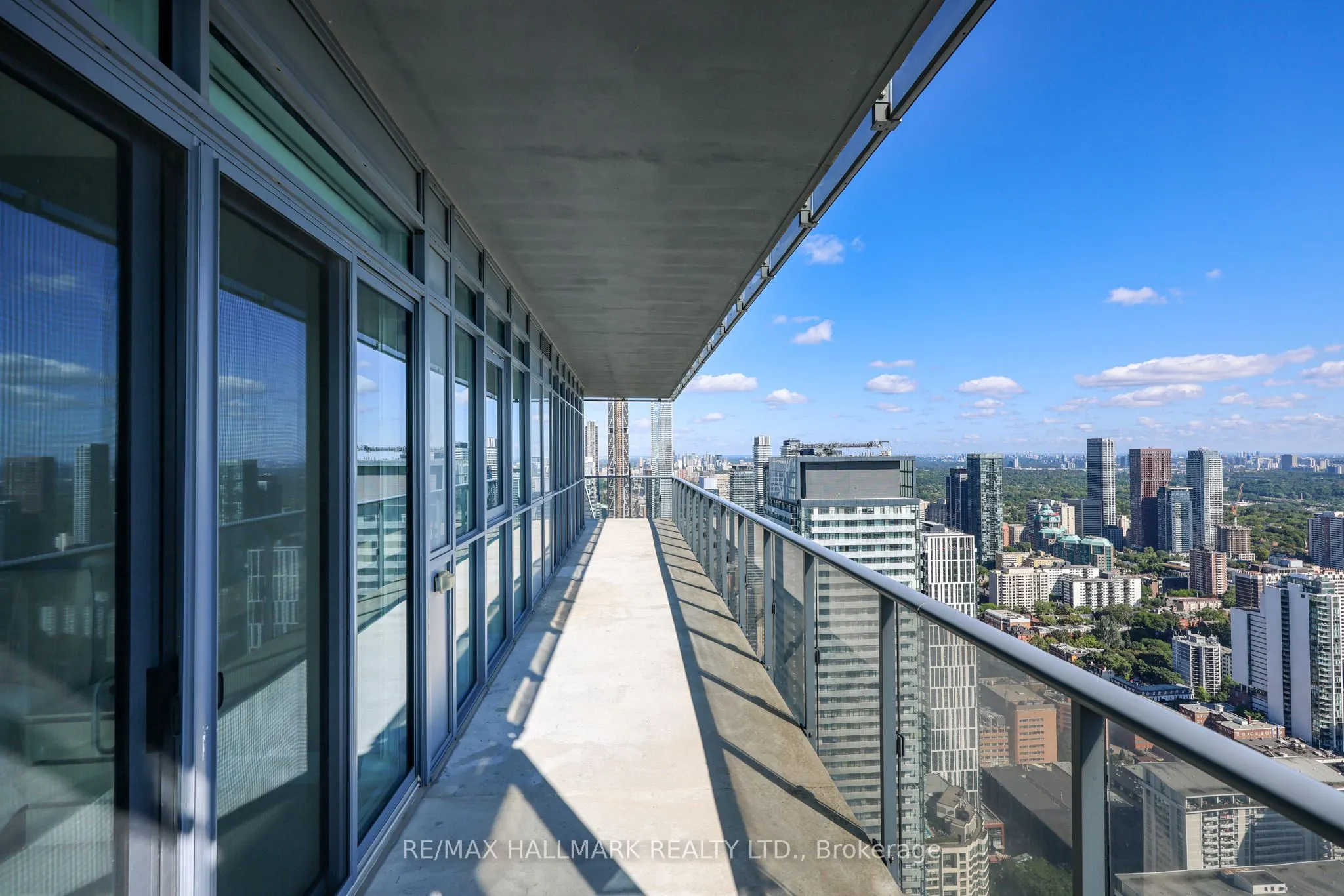 7 Grenville Street #6005