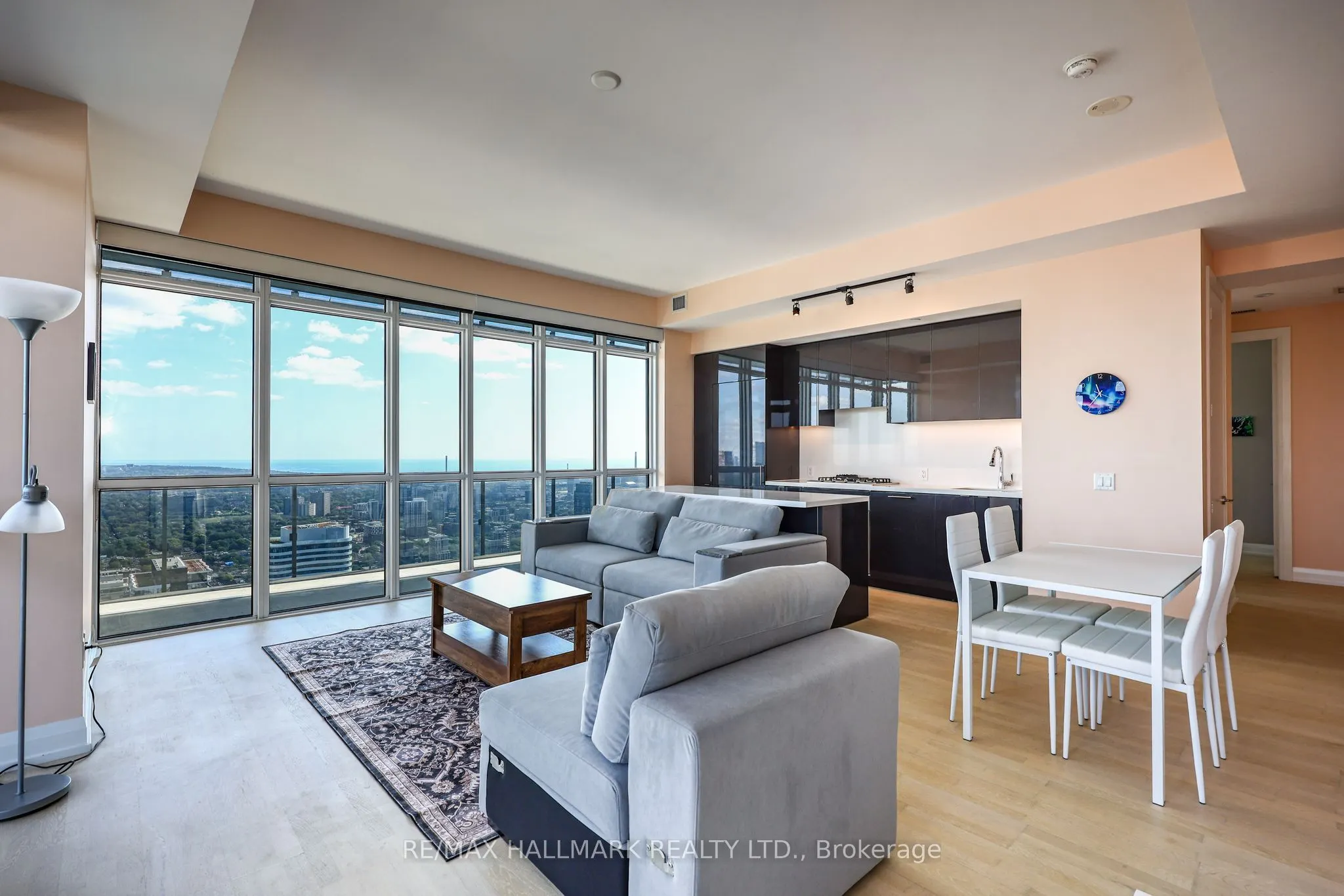 7 Grenville Street #6005