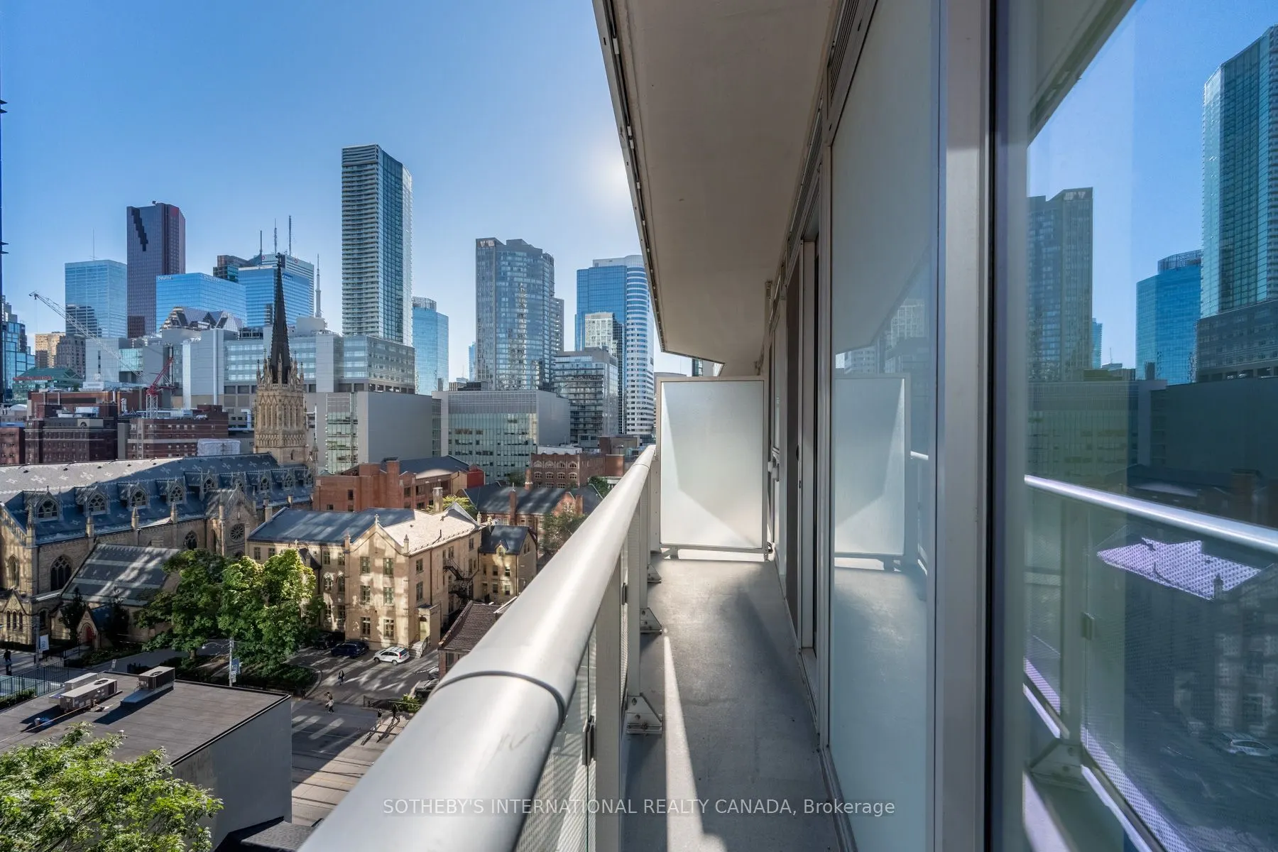 100 Dalhousie Street #907
