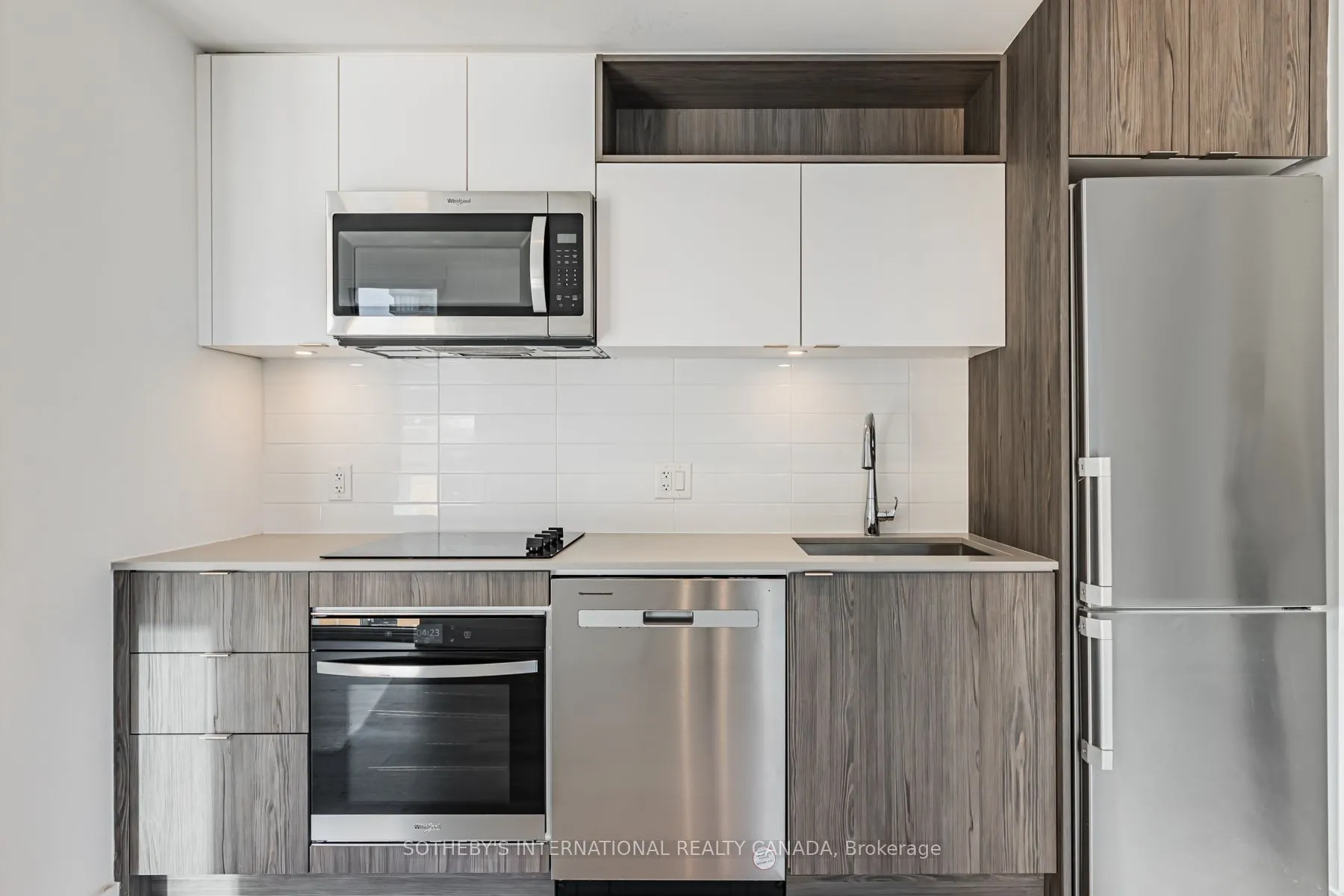 100 Dalhousie Street #907