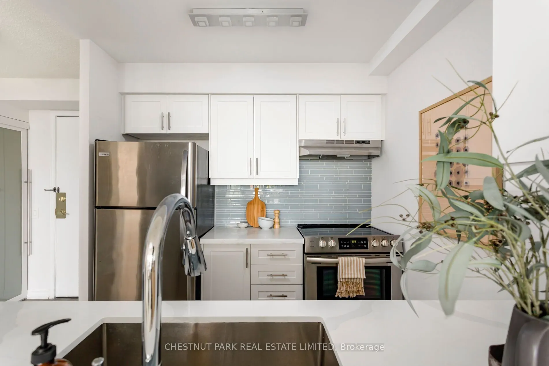 650 Lawrence Avenue W #704