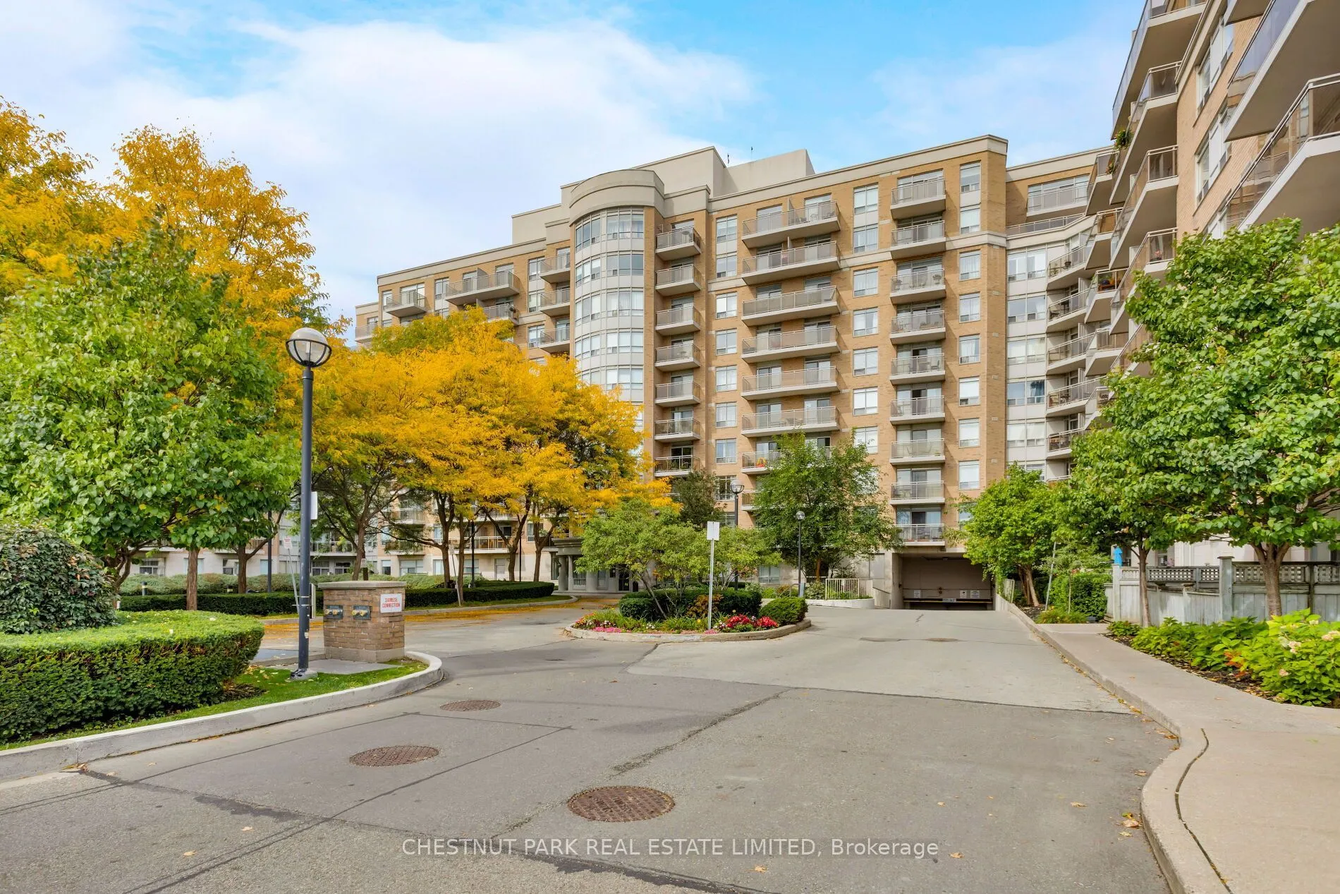 650 Lawrence Avenue W #704