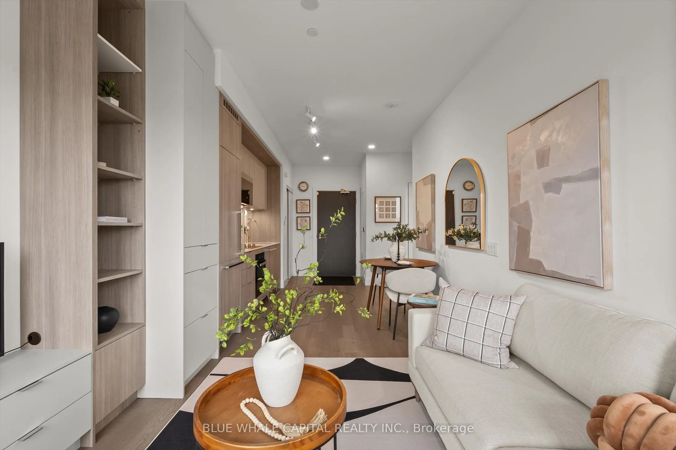 6 Greenbriar Road #1016