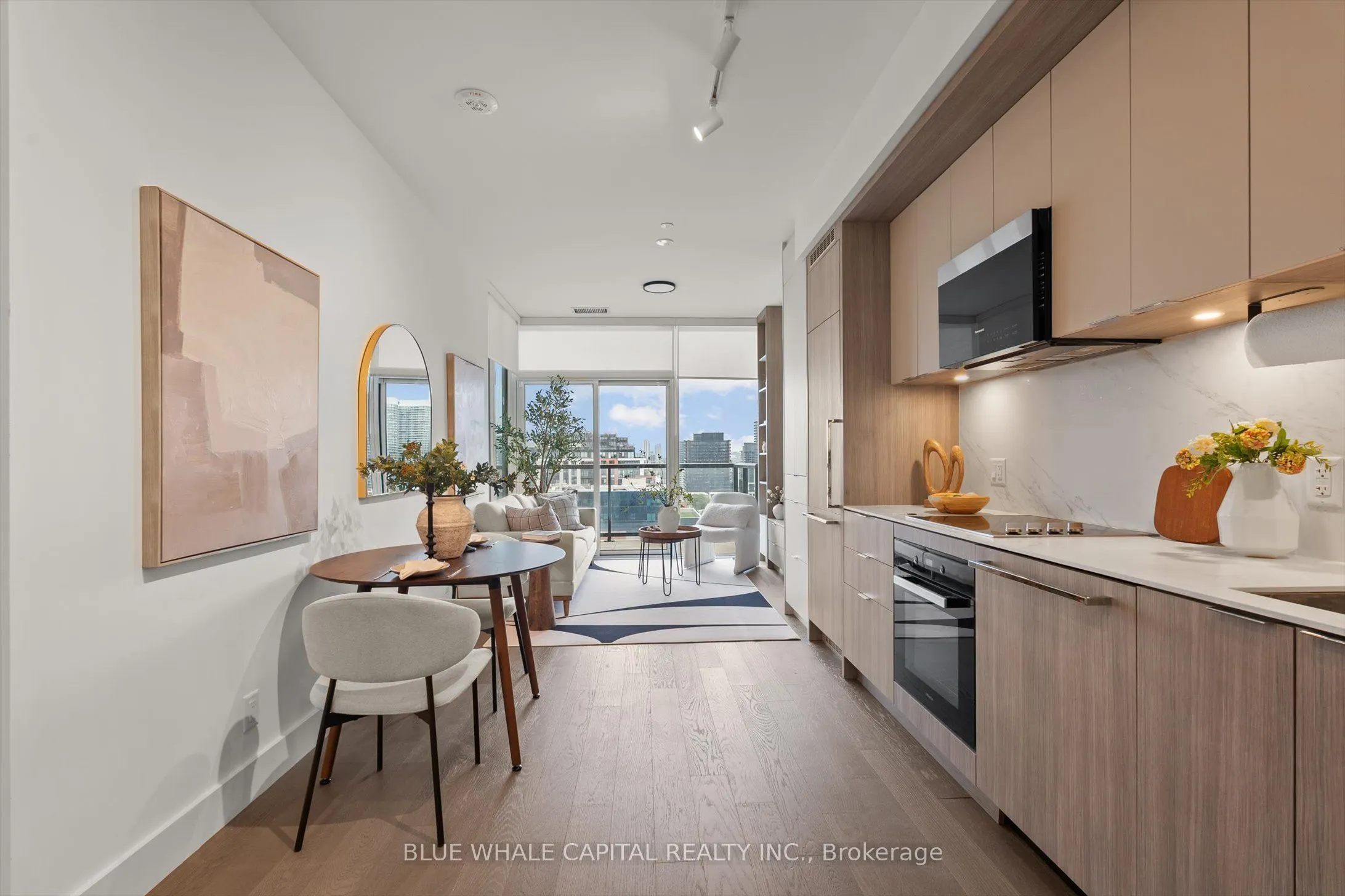 6 Greenbriar Road #1016