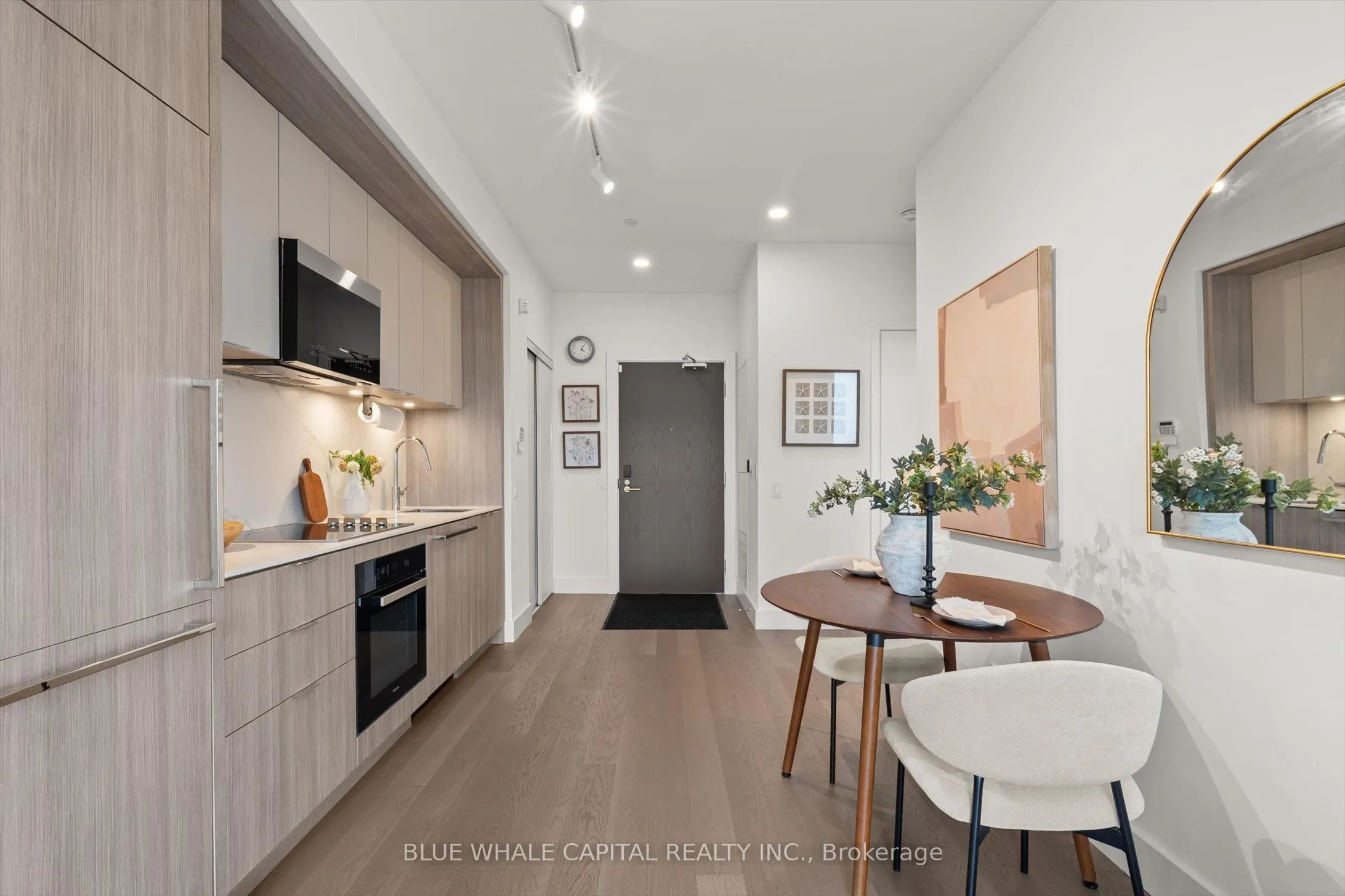 6 Greenbriar Road #1016