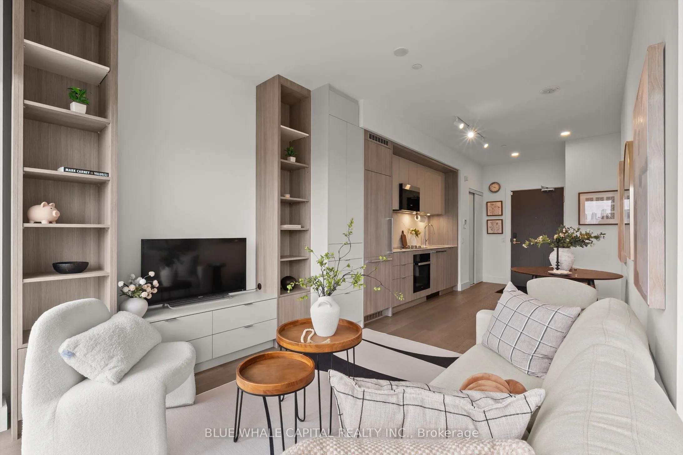 6 Greenbriar Road #1016