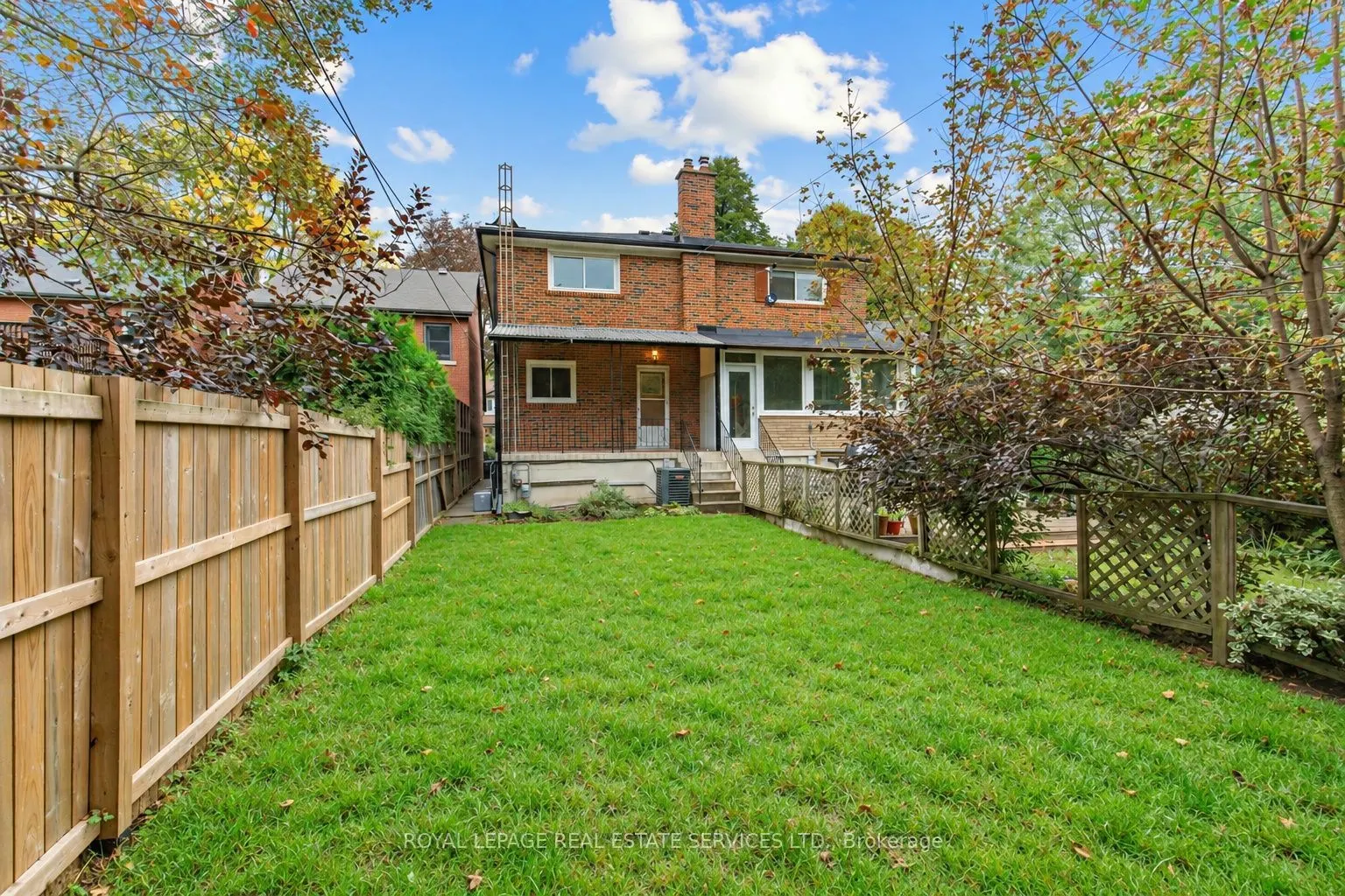 39 Albertus Avenue