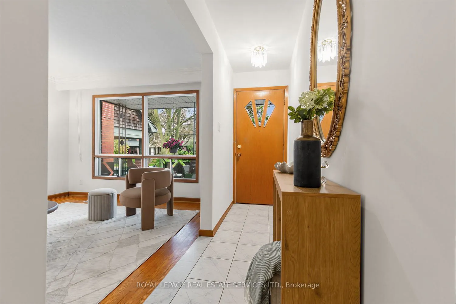 39 Albertus Avenue