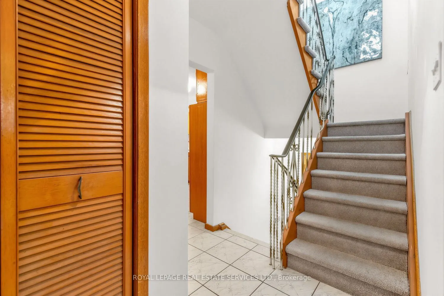 39 Albertus Avenue