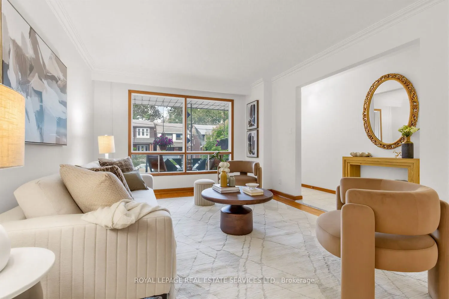 39 Albertus Avenue