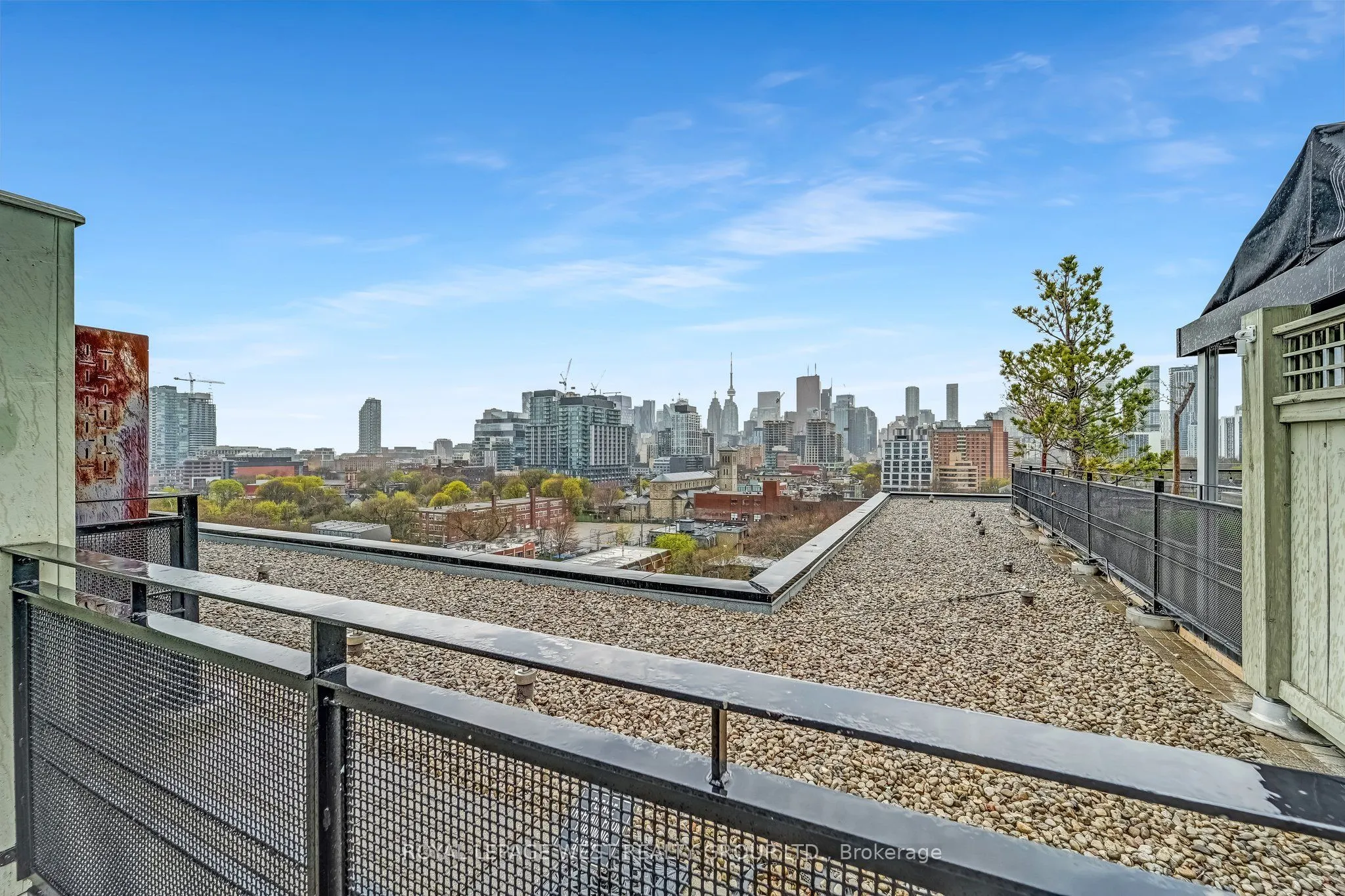 90 Sumach Street #416