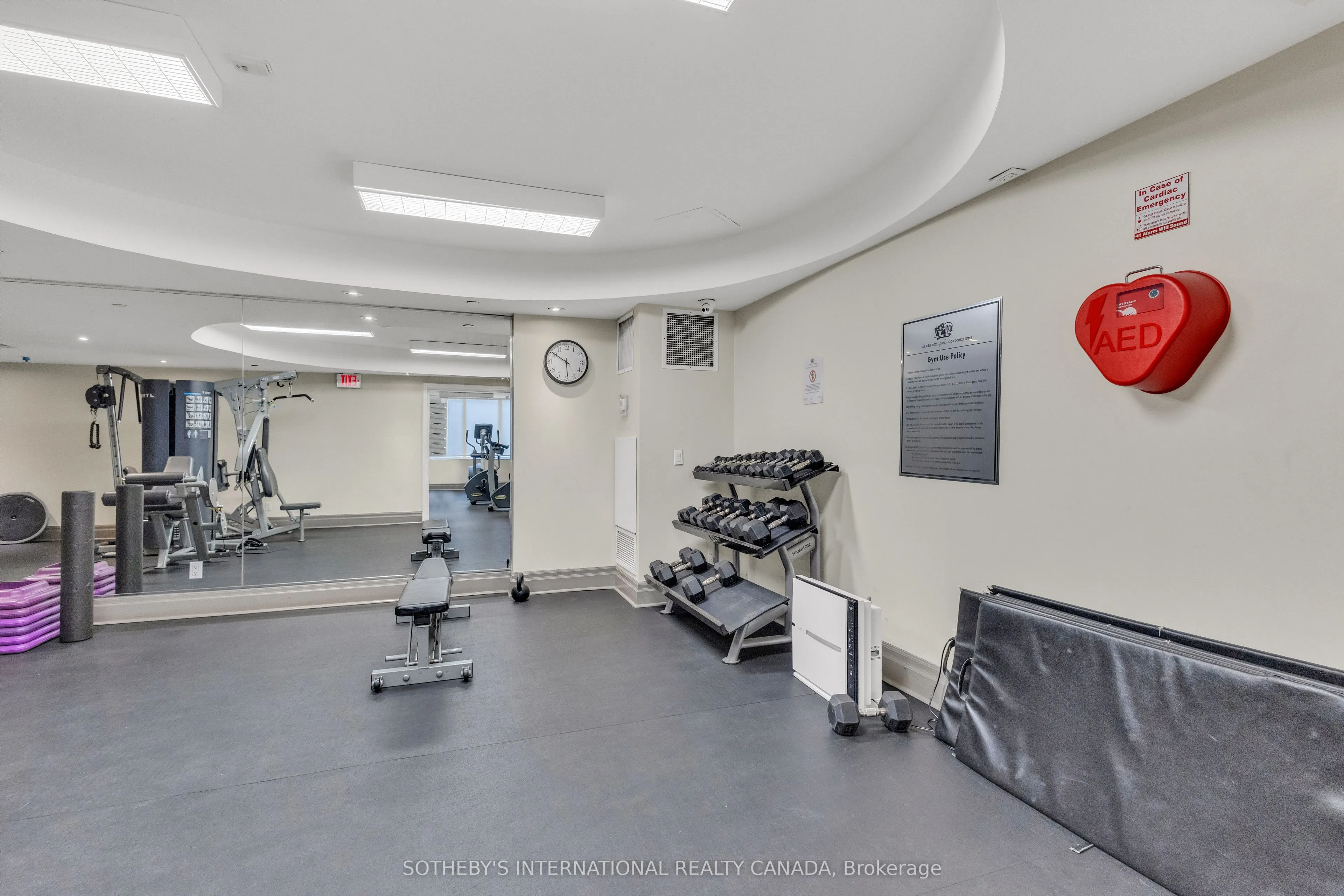 481 Rosewell Avenue #212