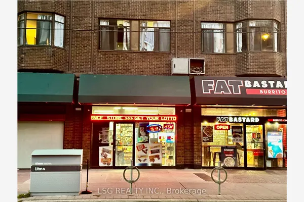 96 Gerrard Street E
