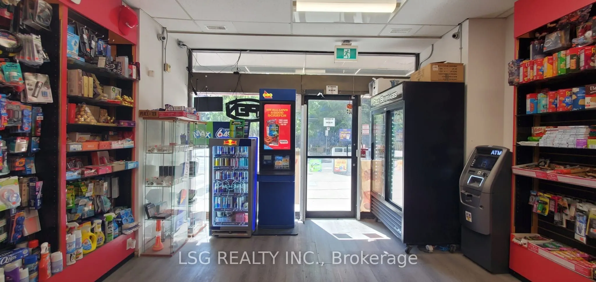 96 Gerrard Street E