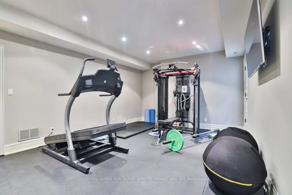 20 Cluny Drive