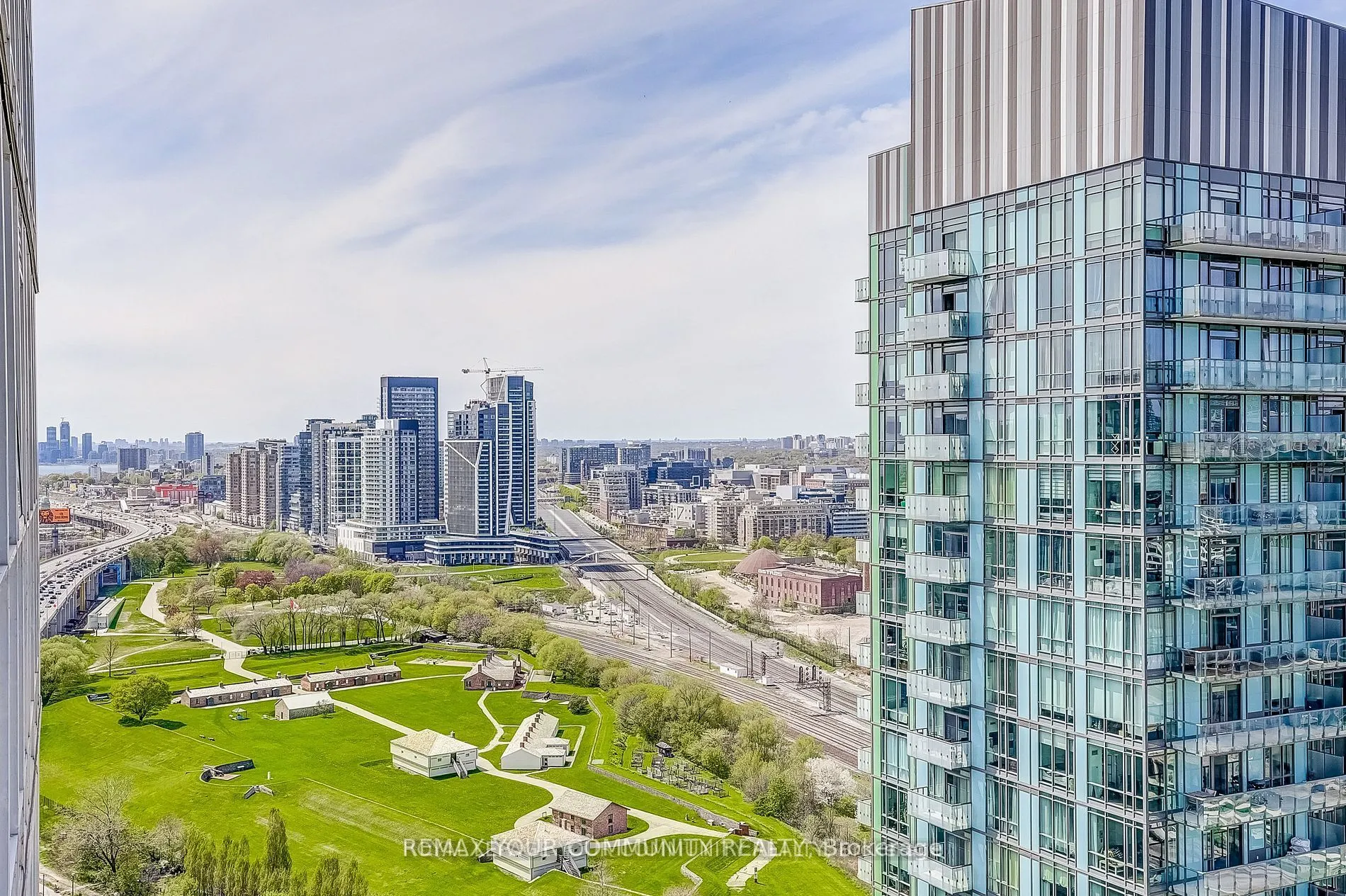 85 Queens Wharf Road #3208