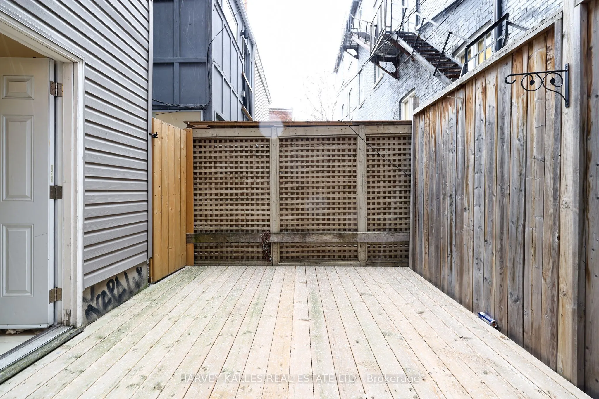 530 Richmond Street W