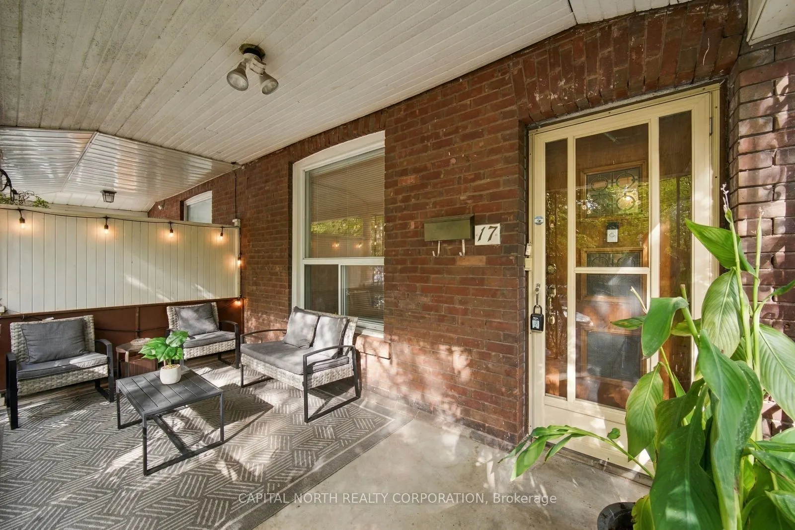 17 Delaware Avenue