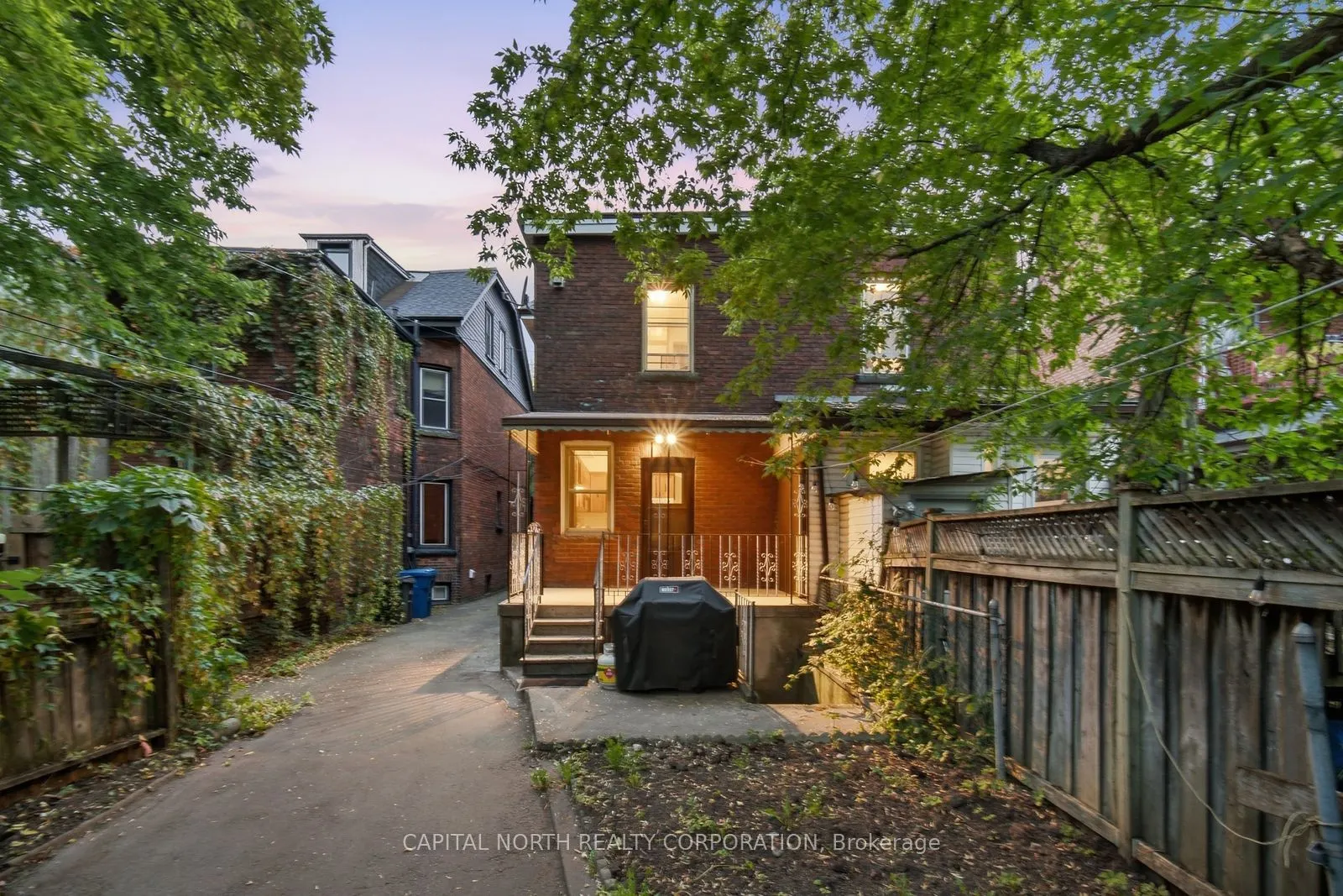 17 Delaware Avenue
