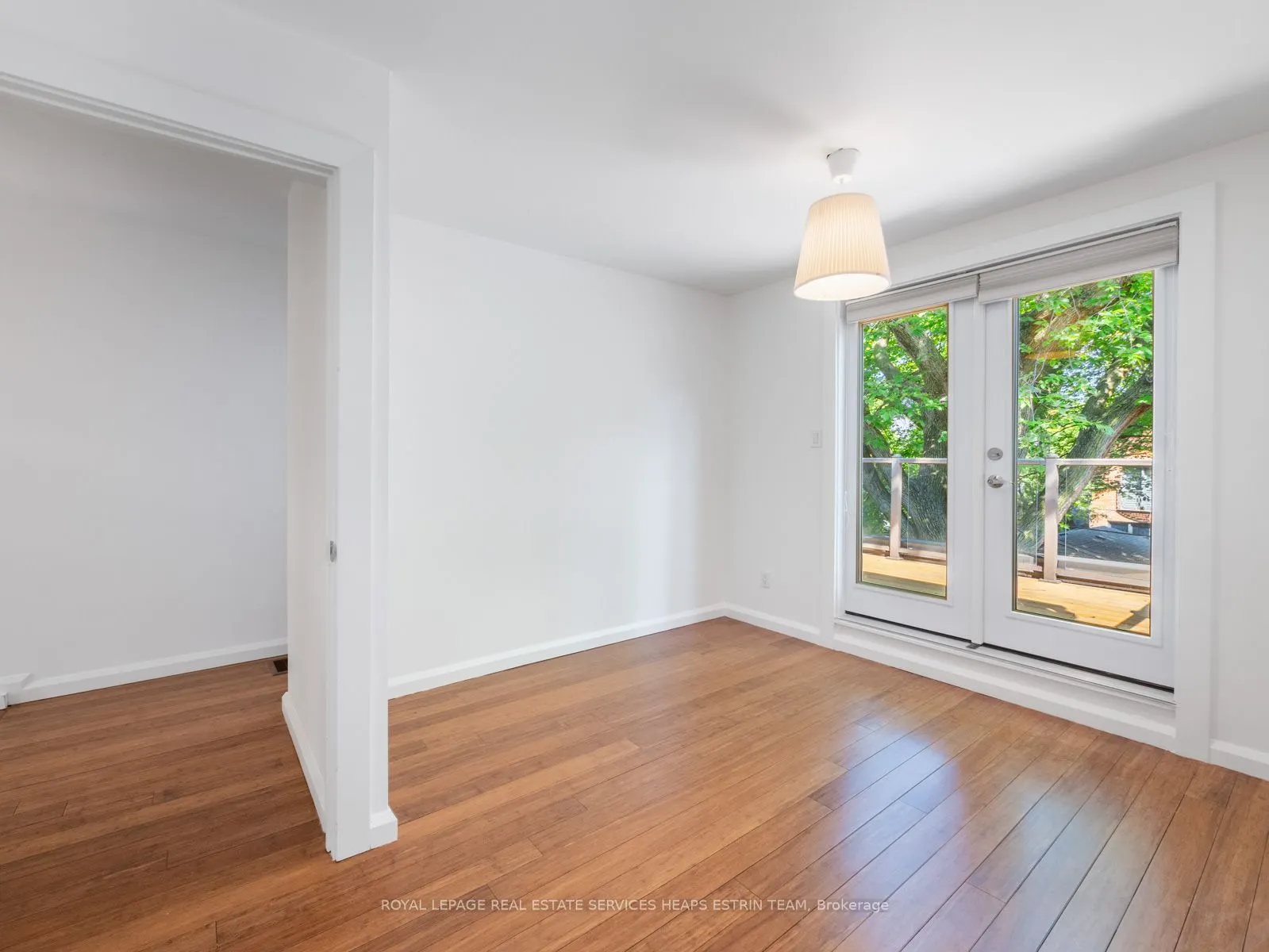 60 Boswell Avenue
