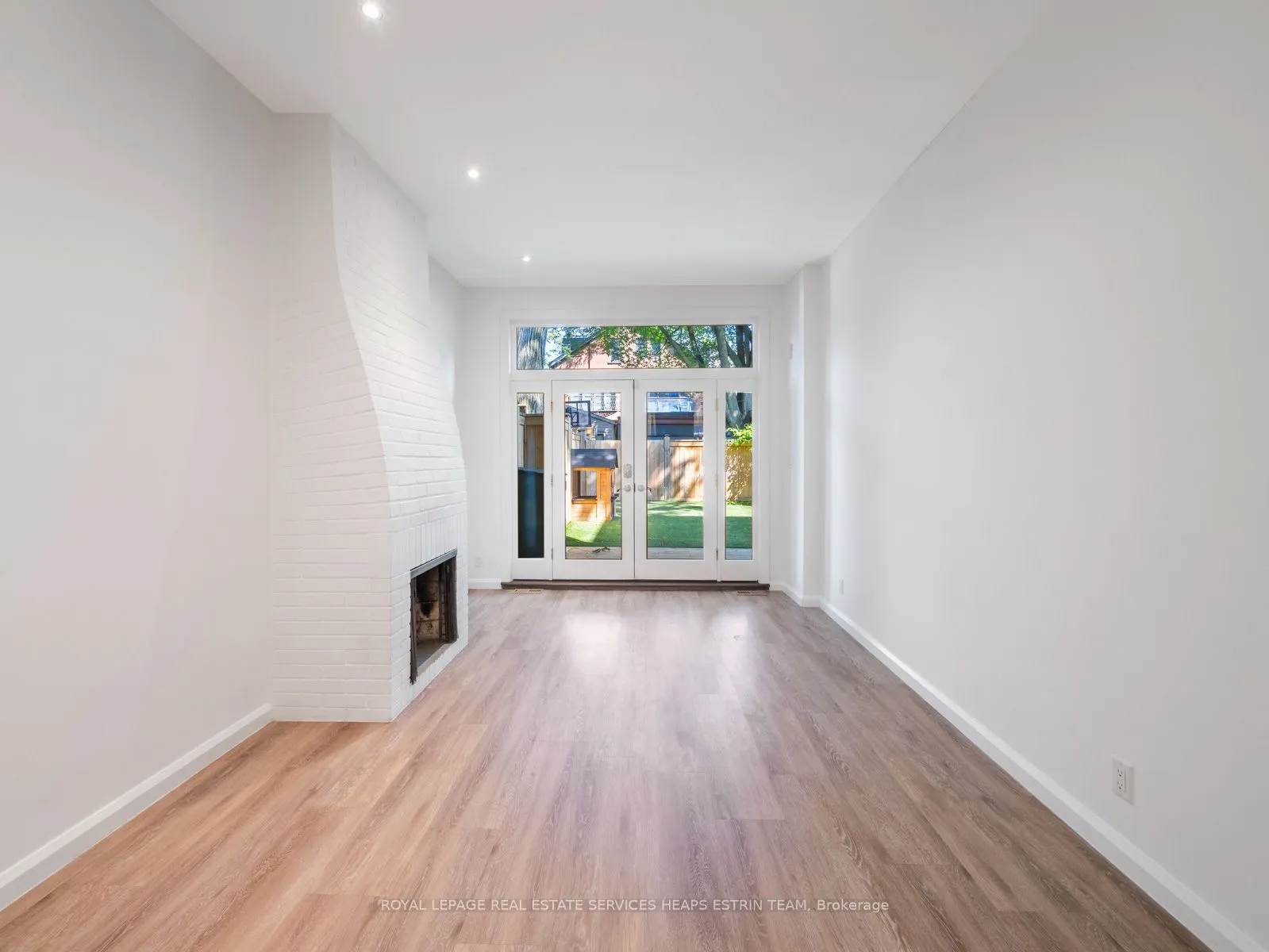 60 Boswell Avenue