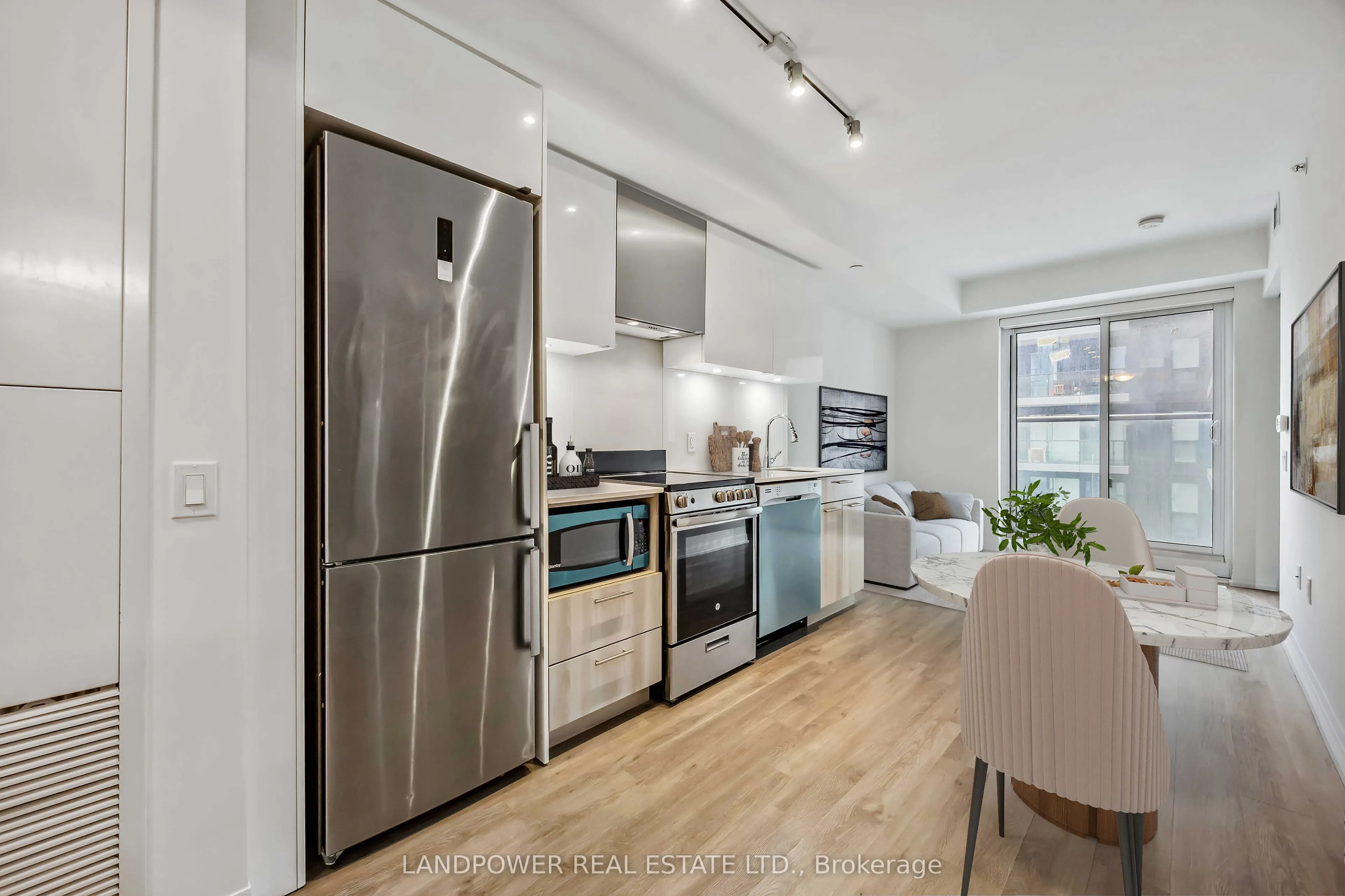 251 Jarvis Street #1435
